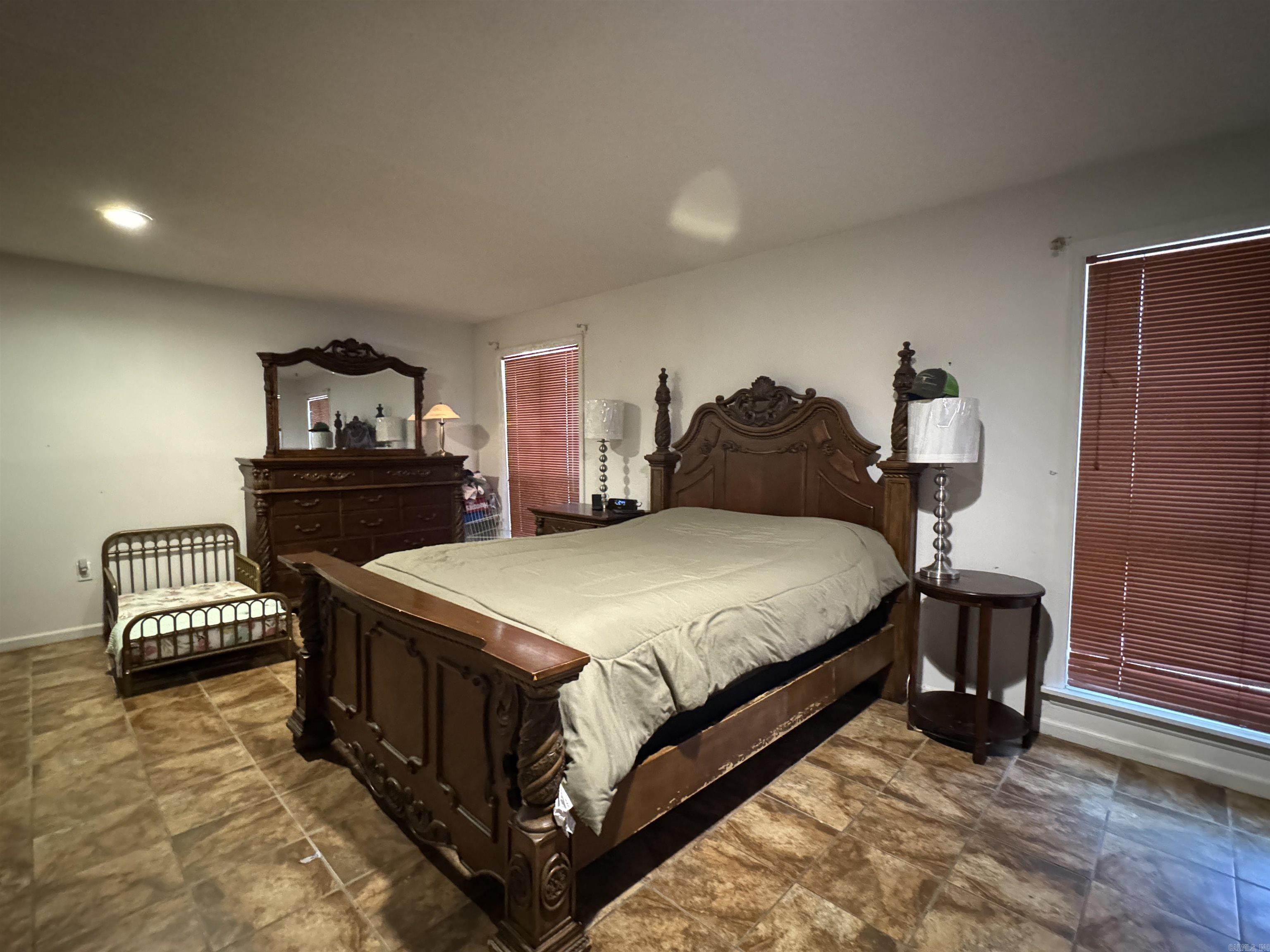LEEWOOD ADDN - Residential