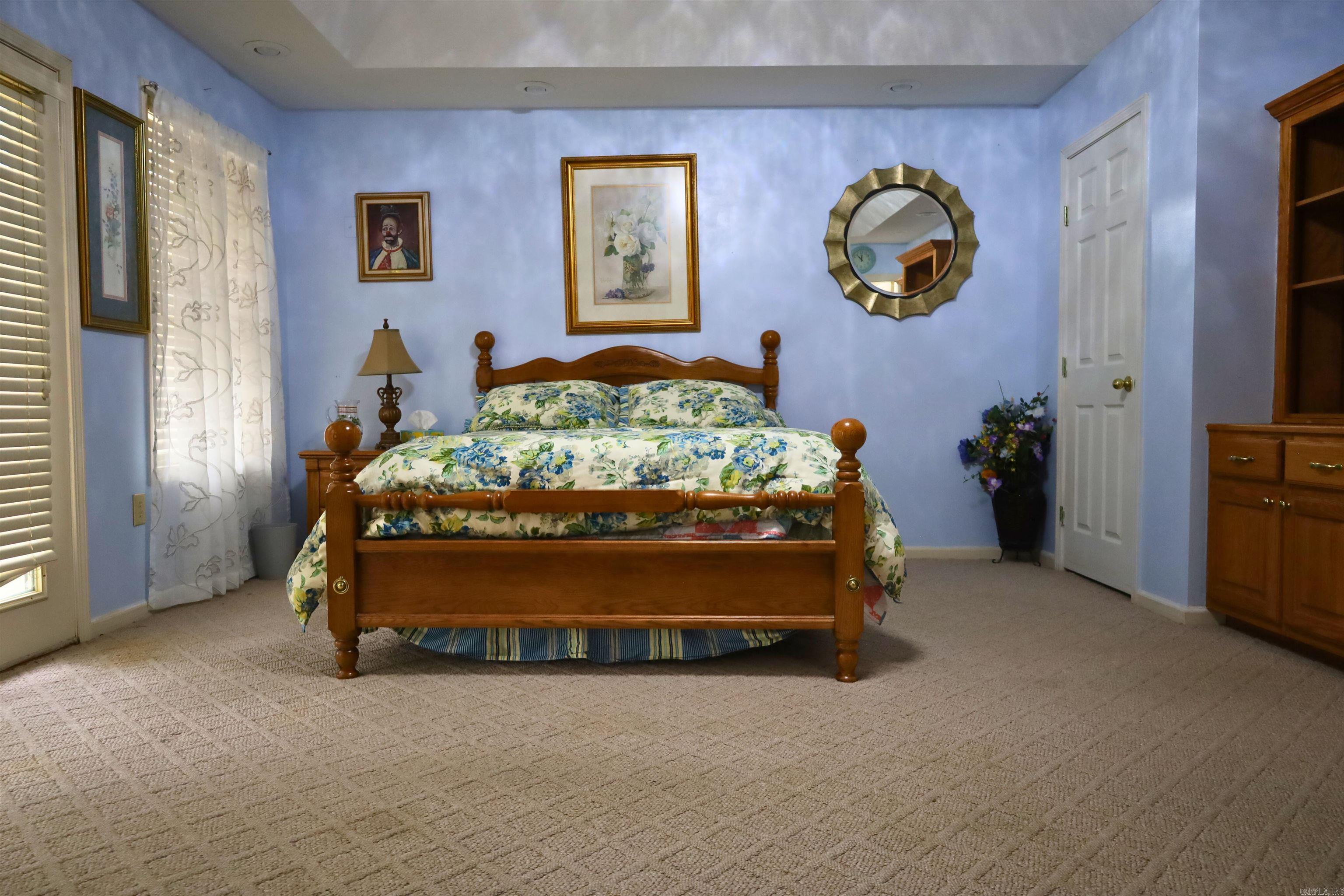 Summerhill Drive - Residential