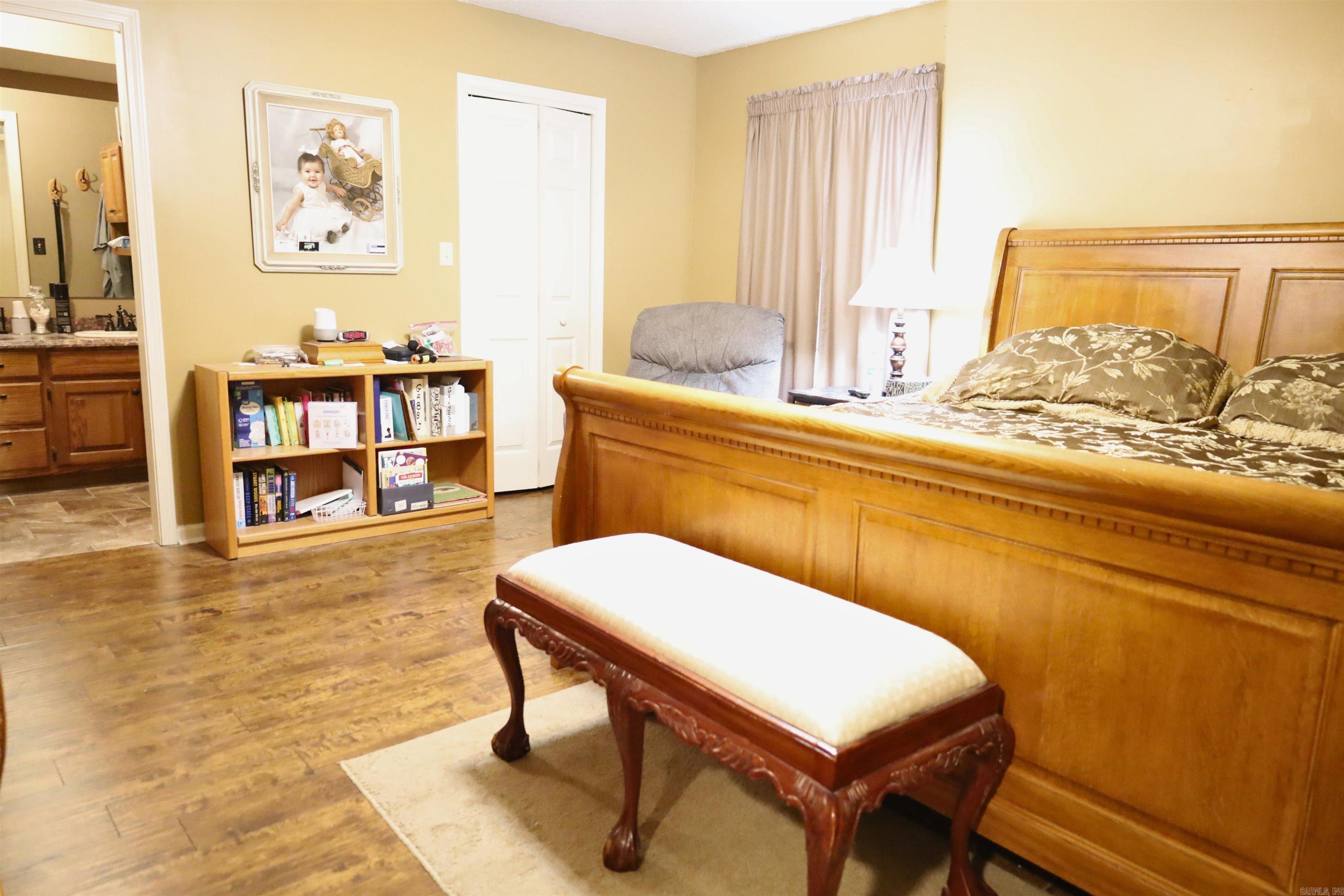 Summerhill Drive - Residential