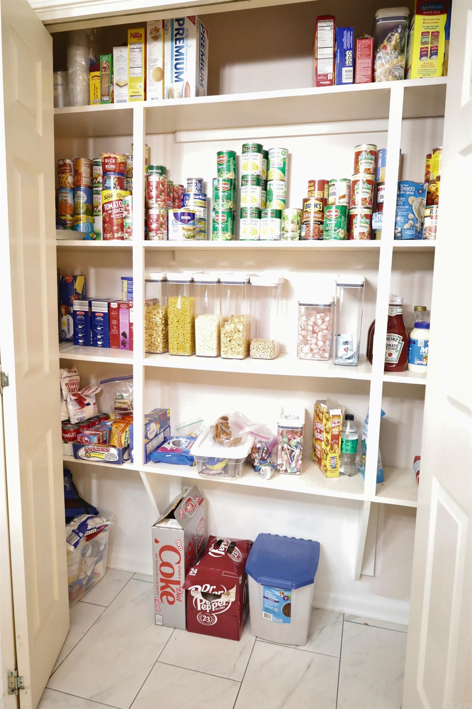 Summerhill Drive - Residential