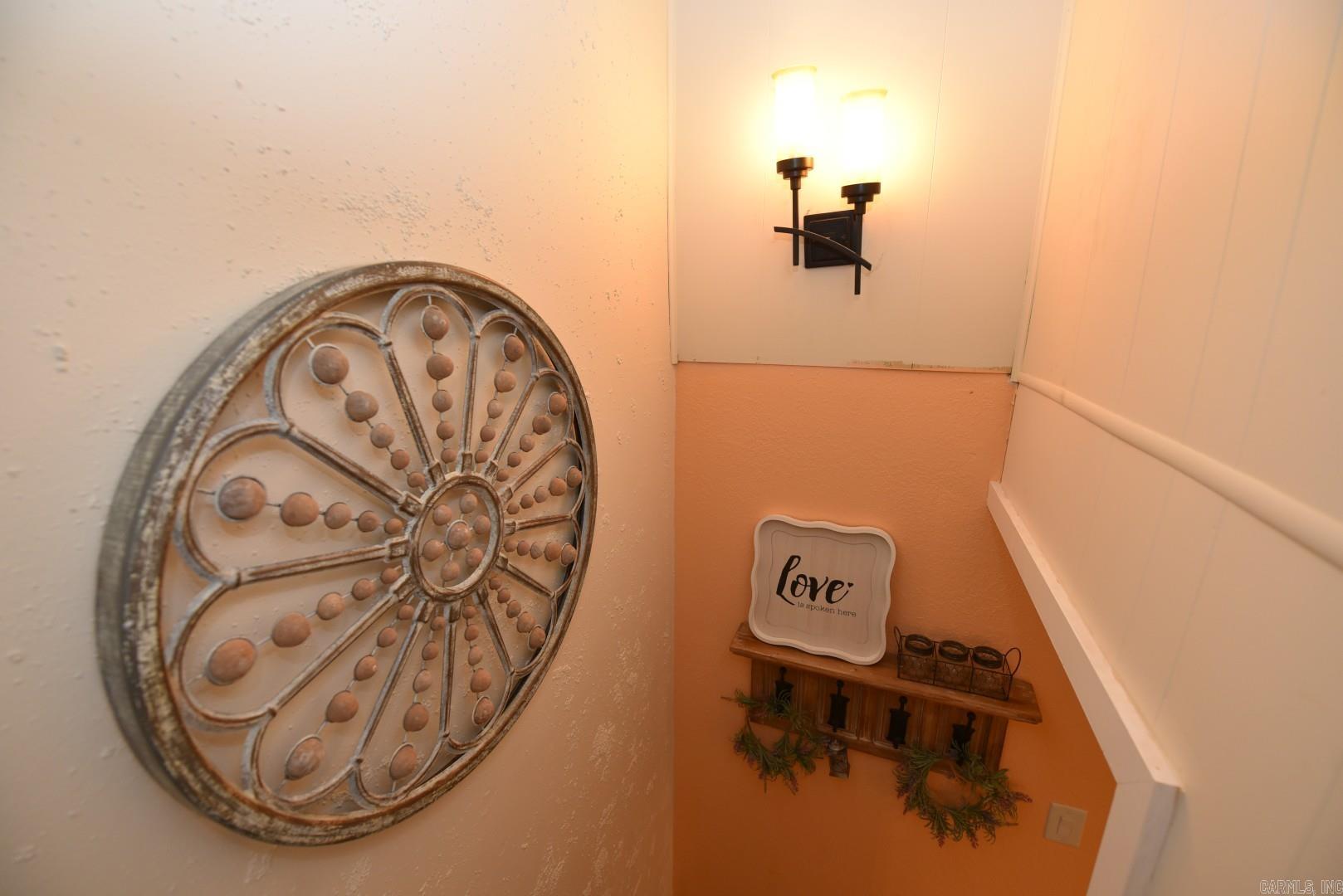 CHELSEA GLADE CONDO - Residential