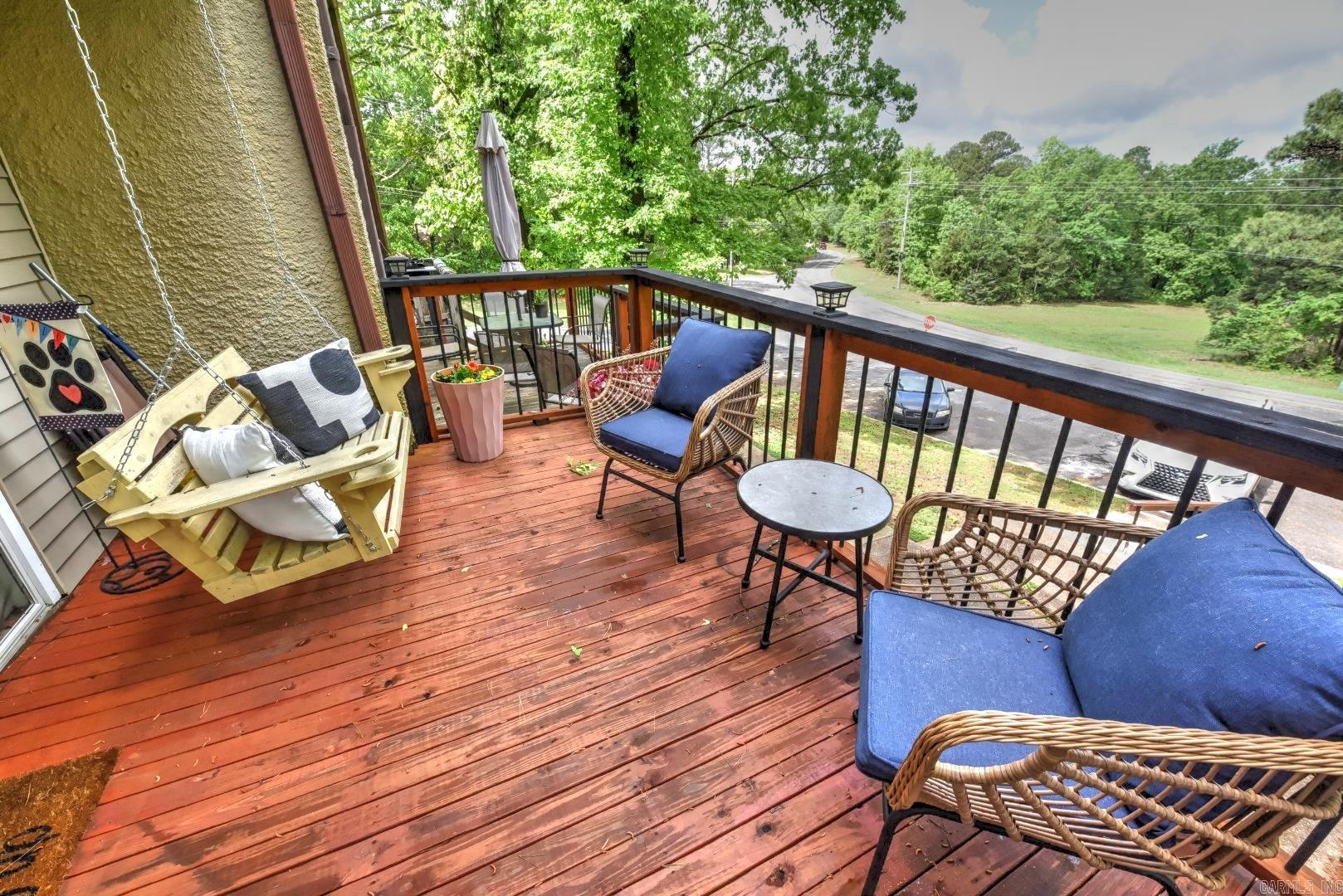 CHELSEA GLADE CONDO - Residential