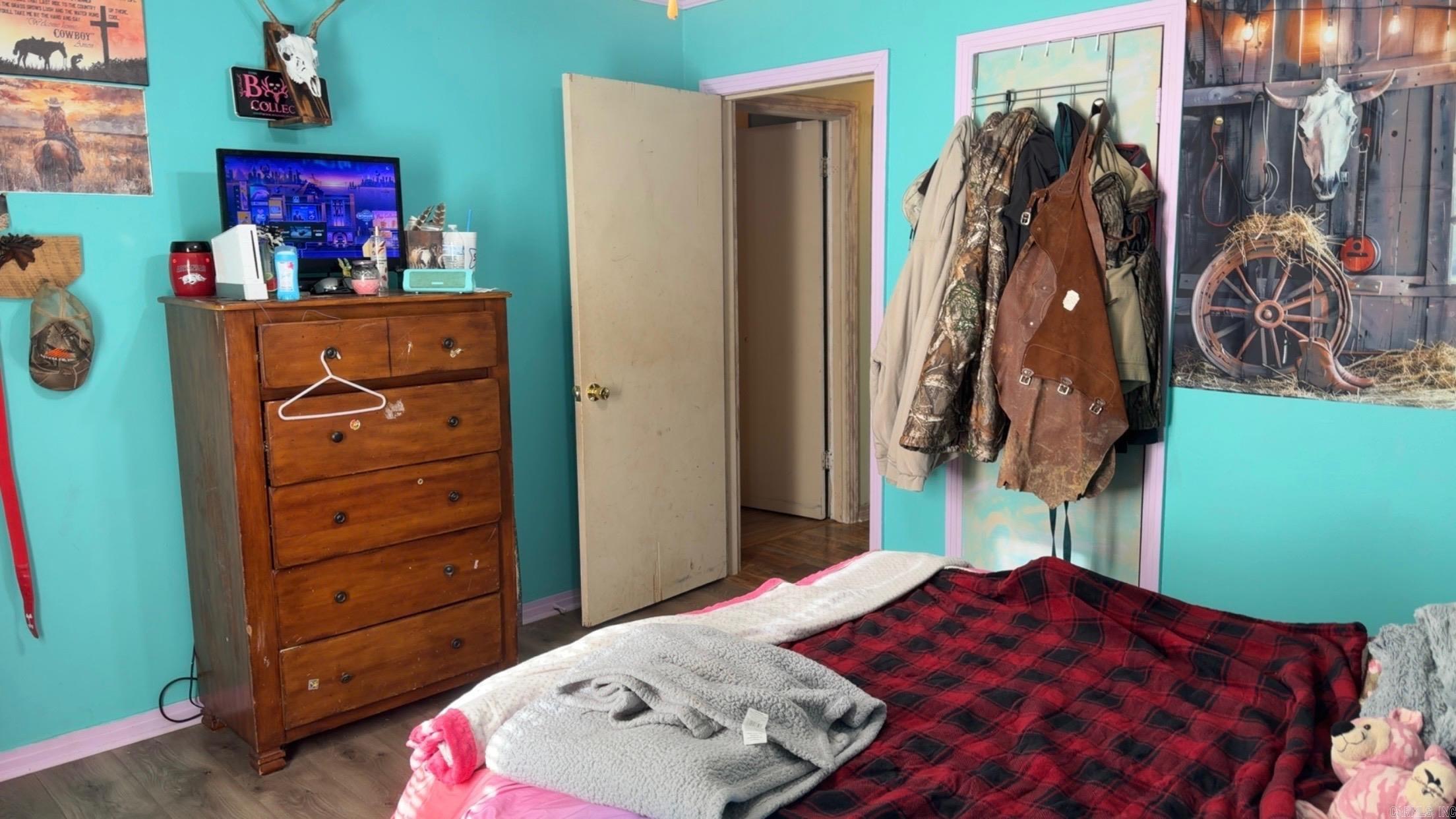 WILLOUGHBY & FRIEDMAN - Residential