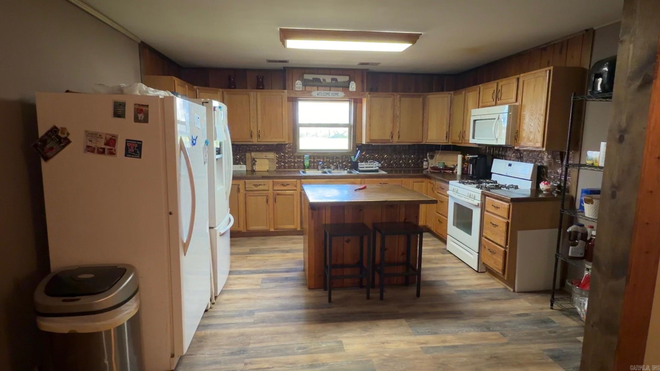 WILLOUGHBY & FRIEDMAN - Residential