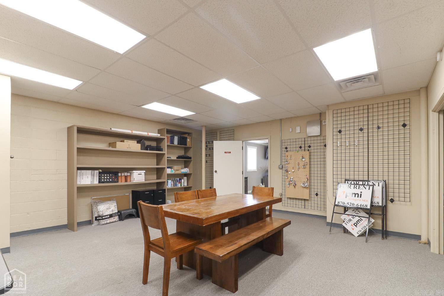 Nettleton 2nd - Commercial Lease