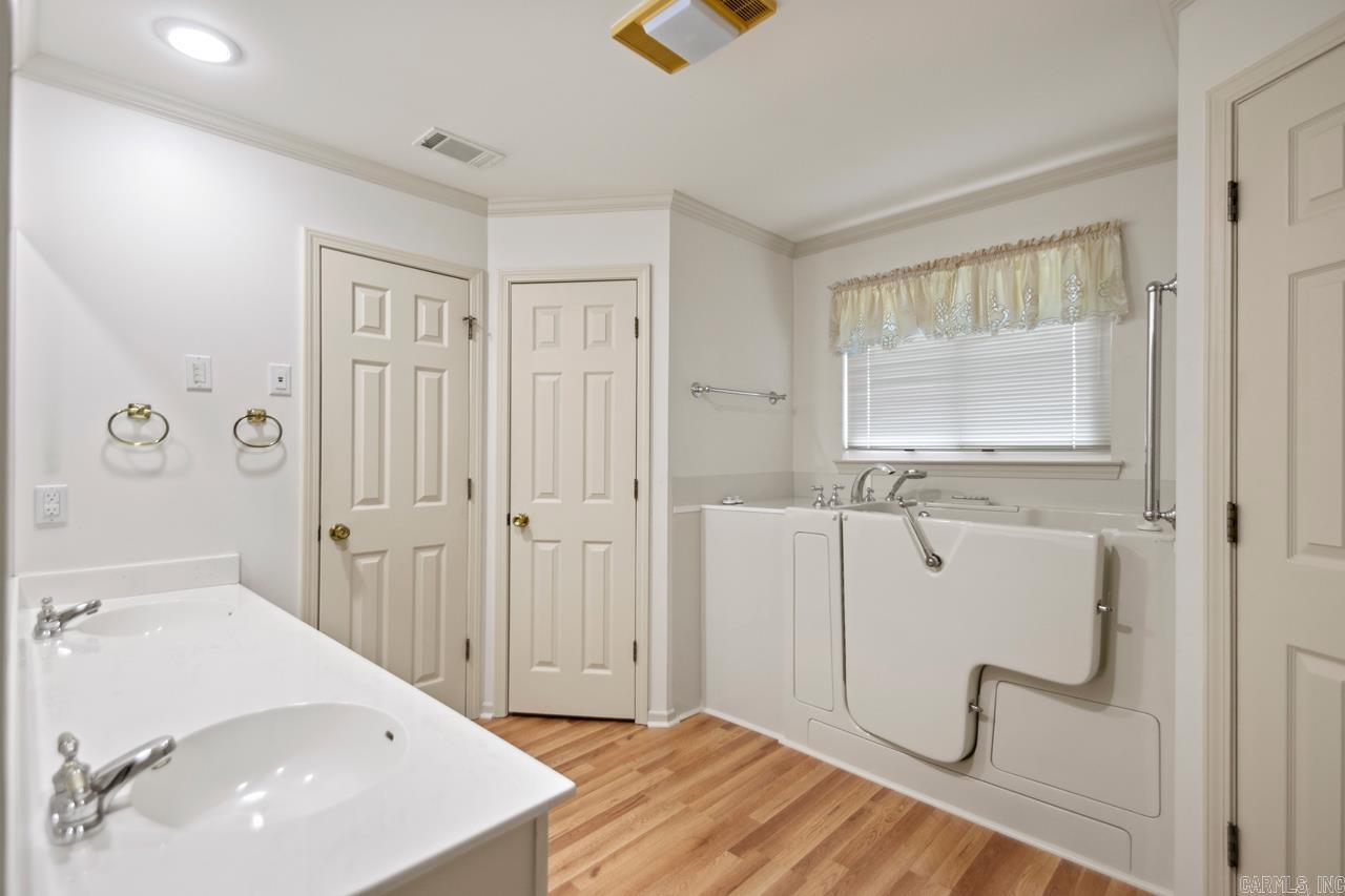 RAINWOOD COVE - Residential