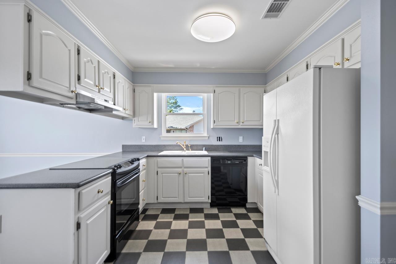 RAINWOOD COVE - Residential