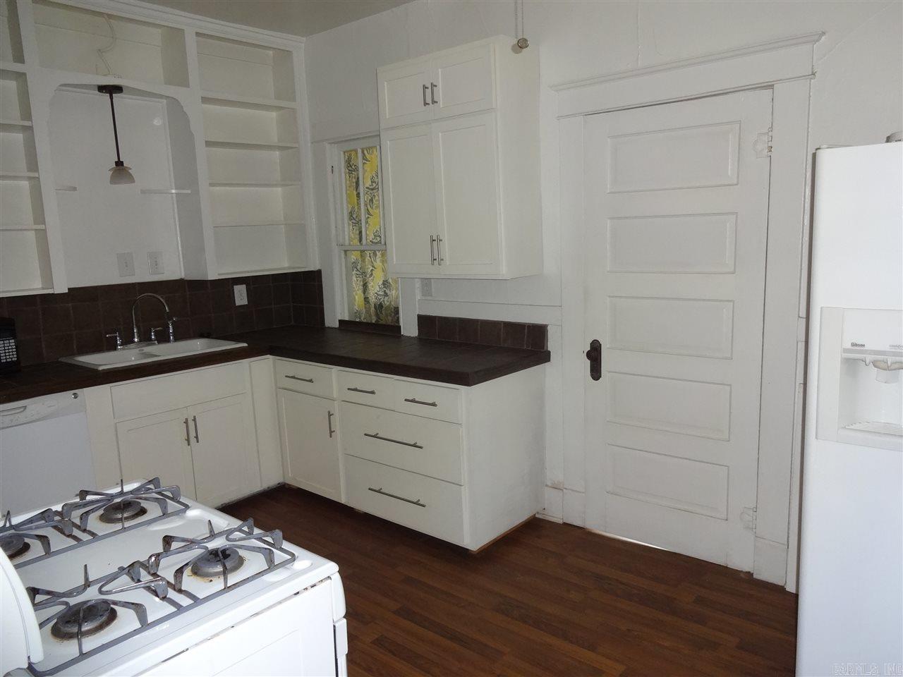 Elmhurst - Residential Lease