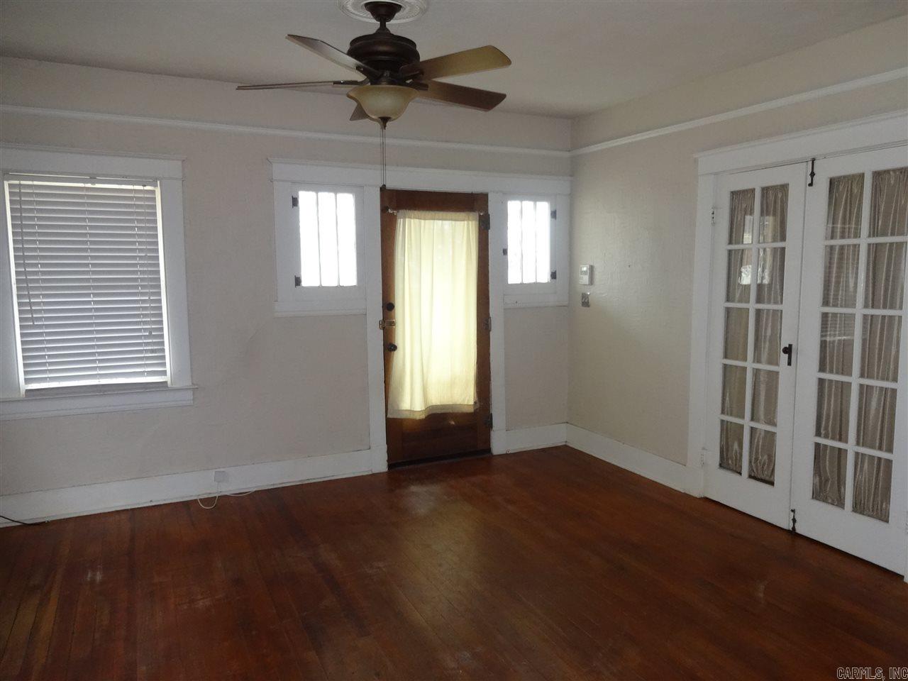 Elmhurst - Residential Lease