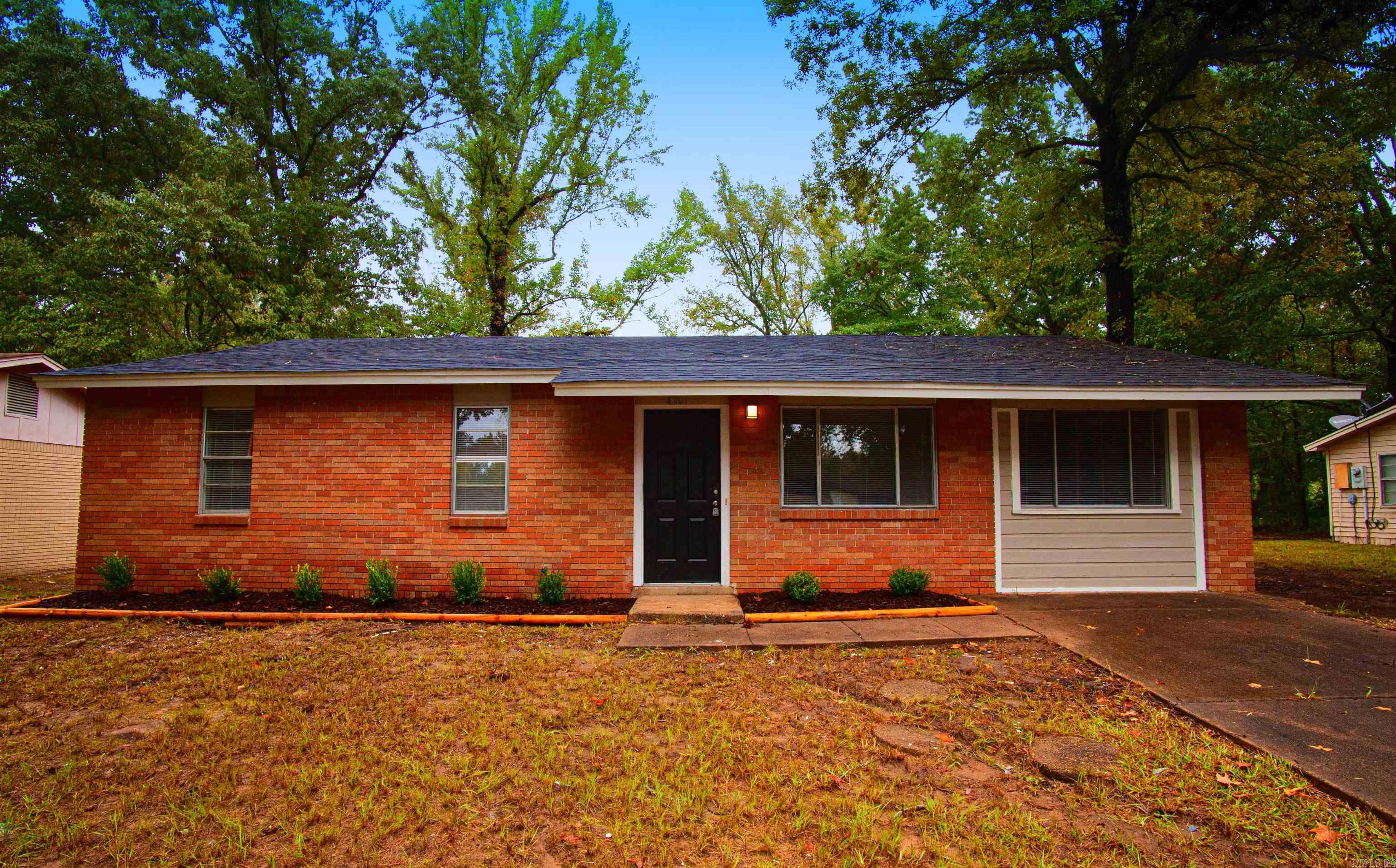 Twin Oaks - Residential Lease