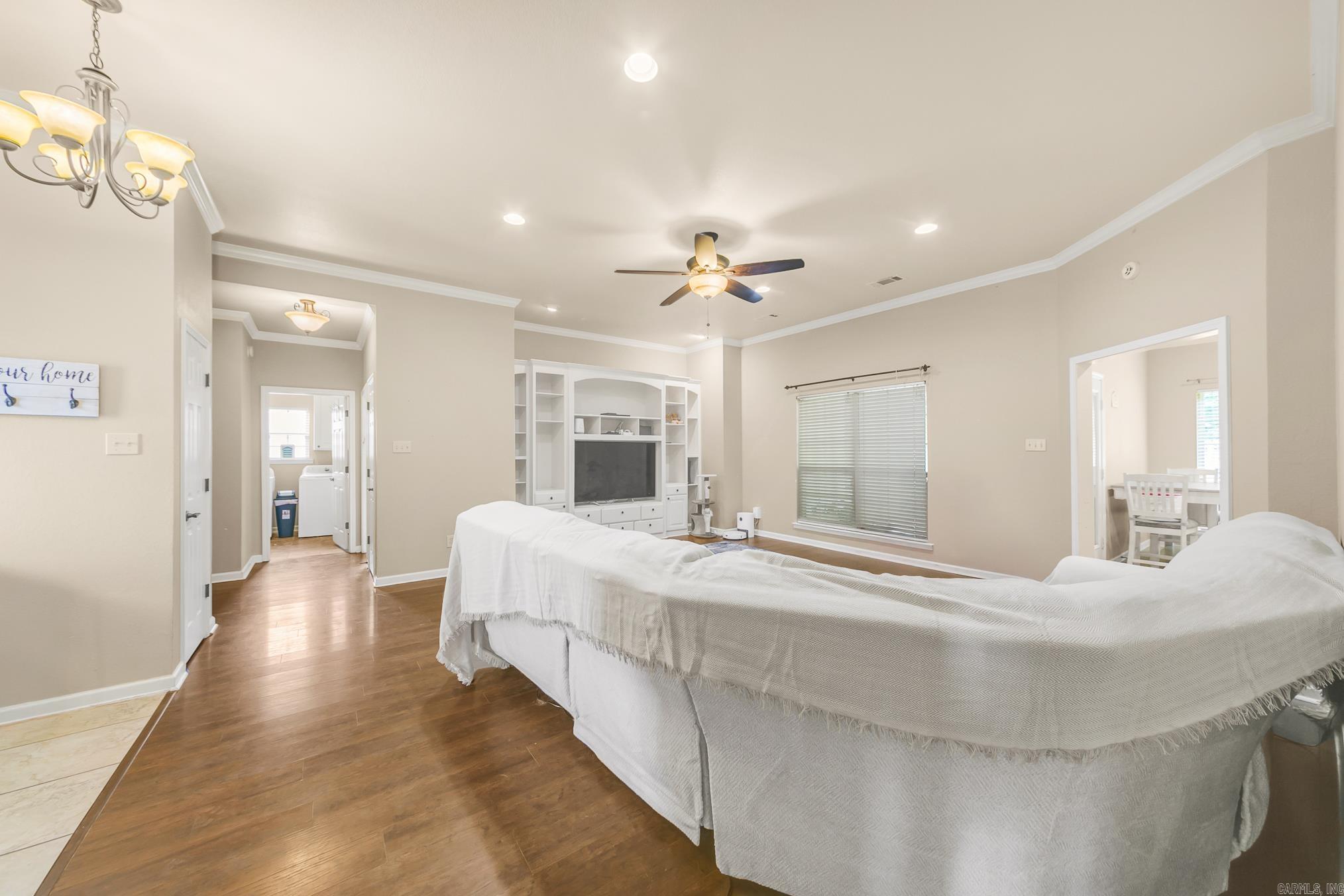 CROSS CREEK - Residential