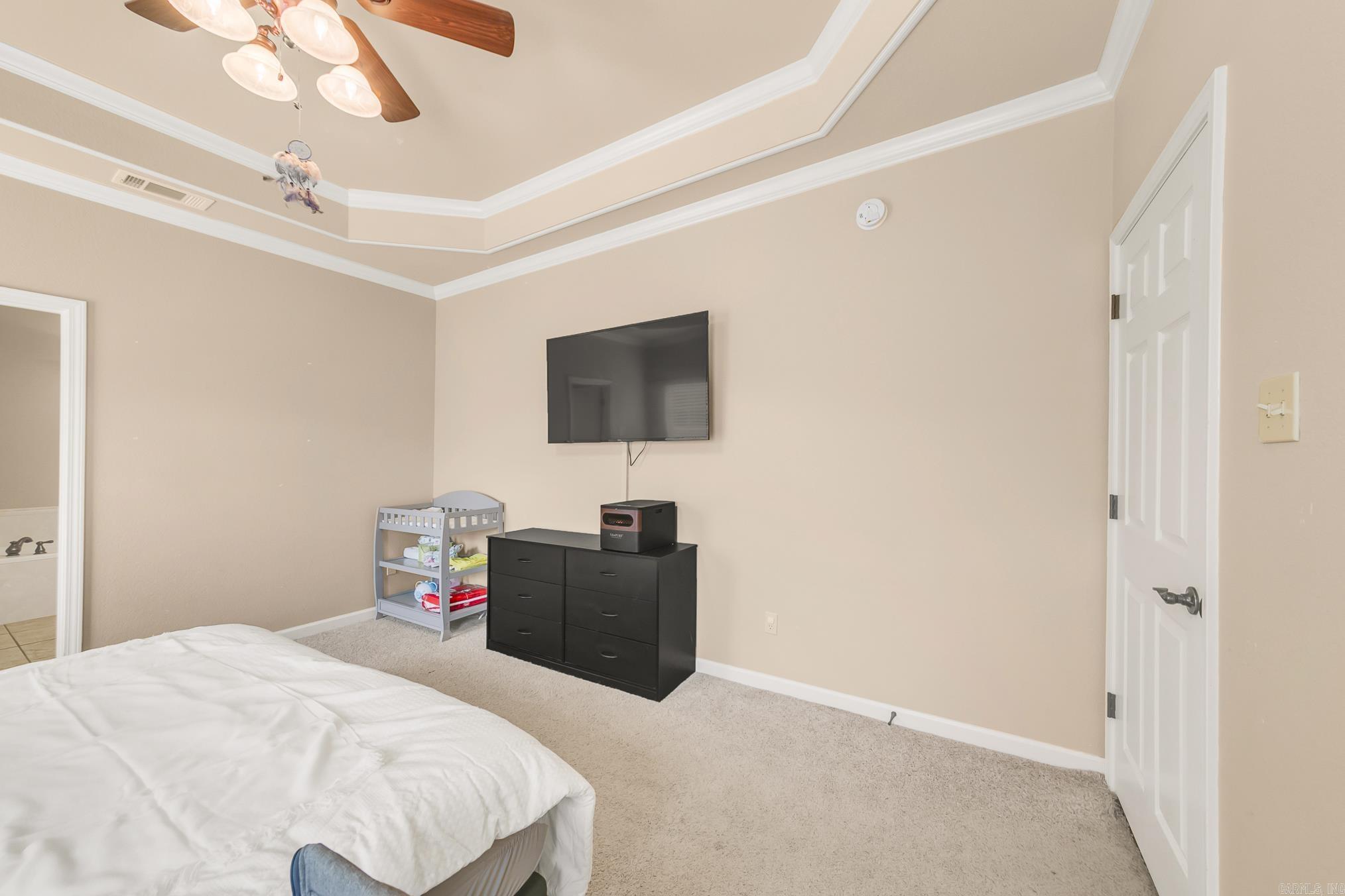 CROSS CREEK - Residential