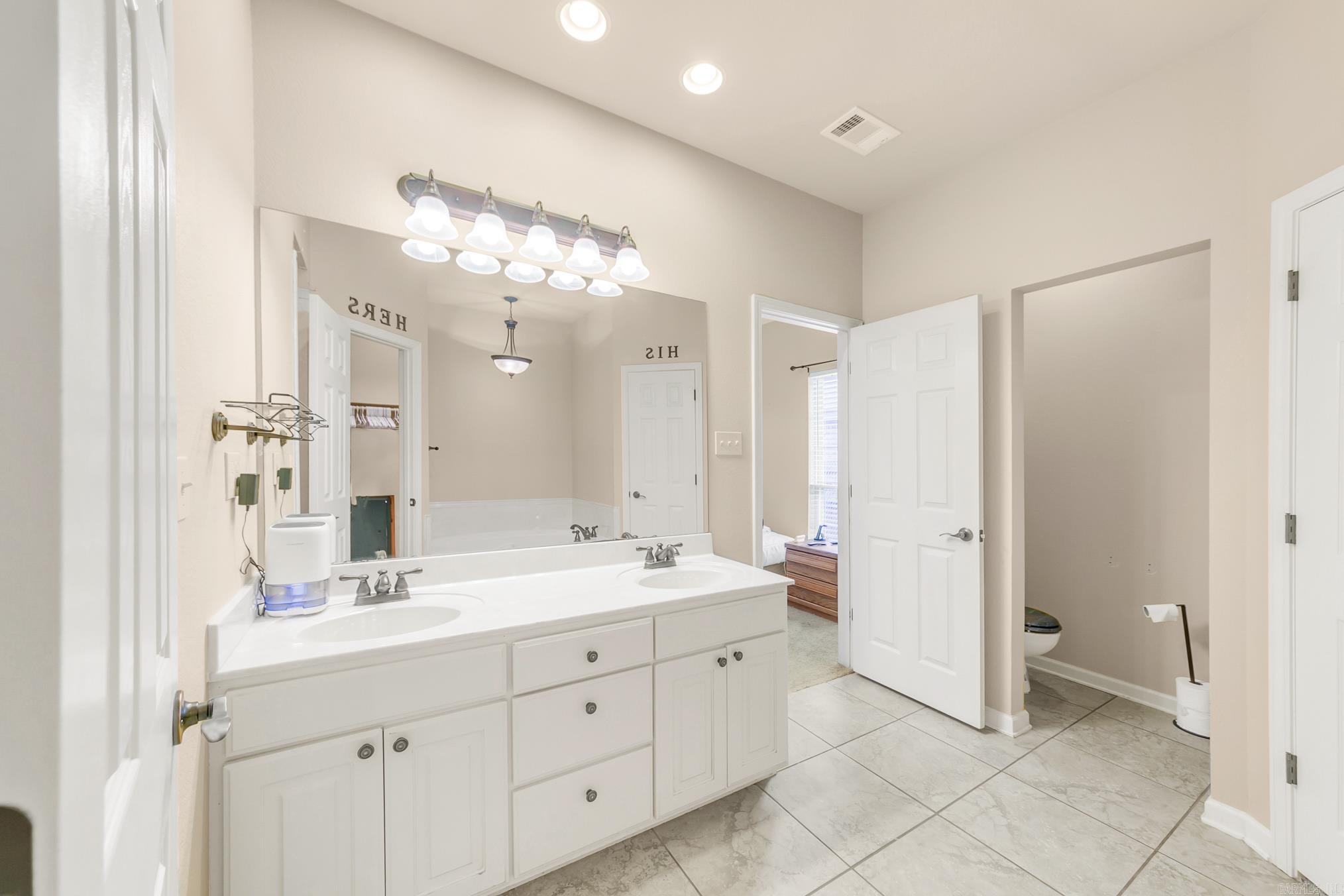 CROSS CREEK - Residential