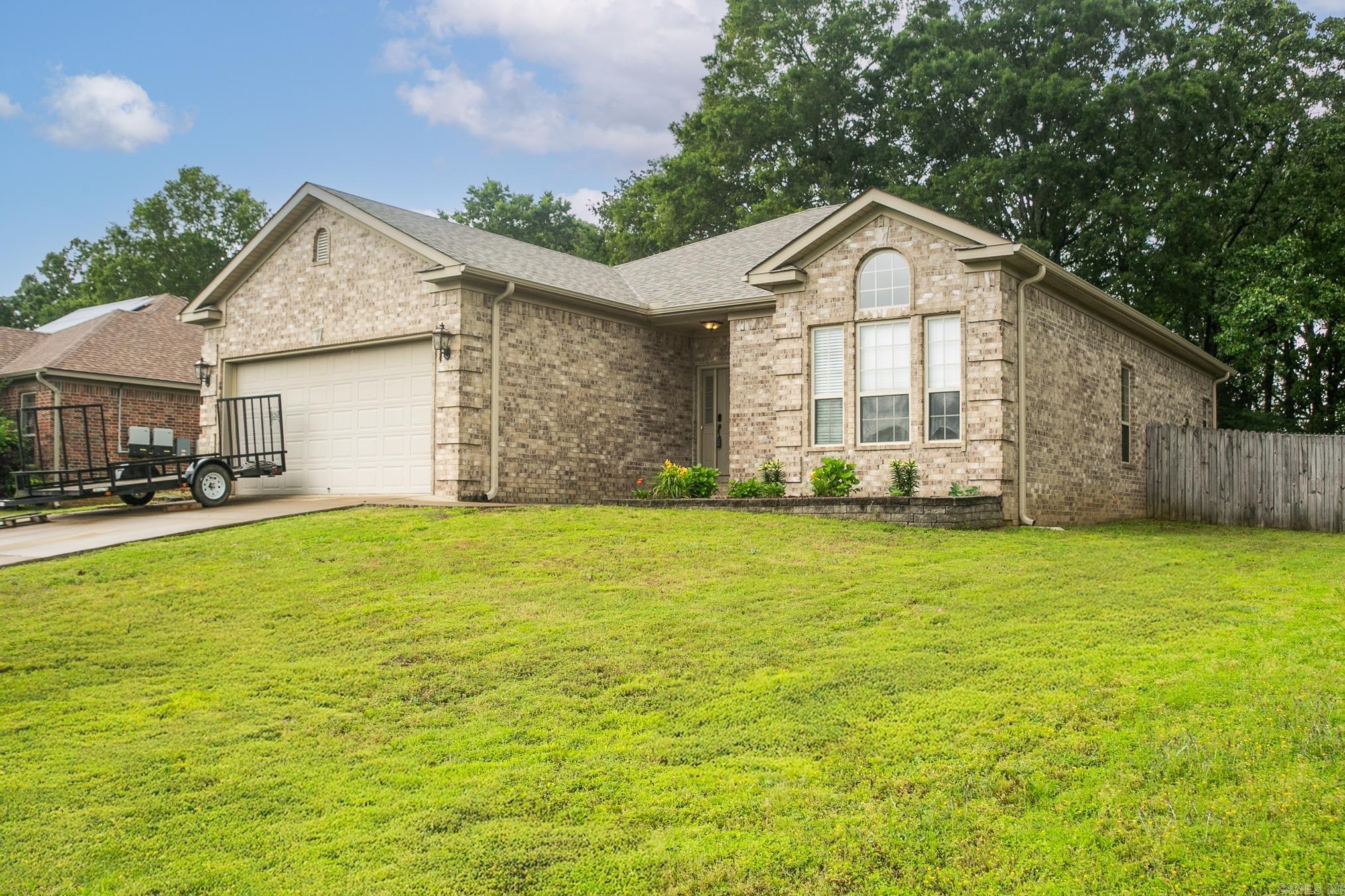 CROSS CREEK - Residential