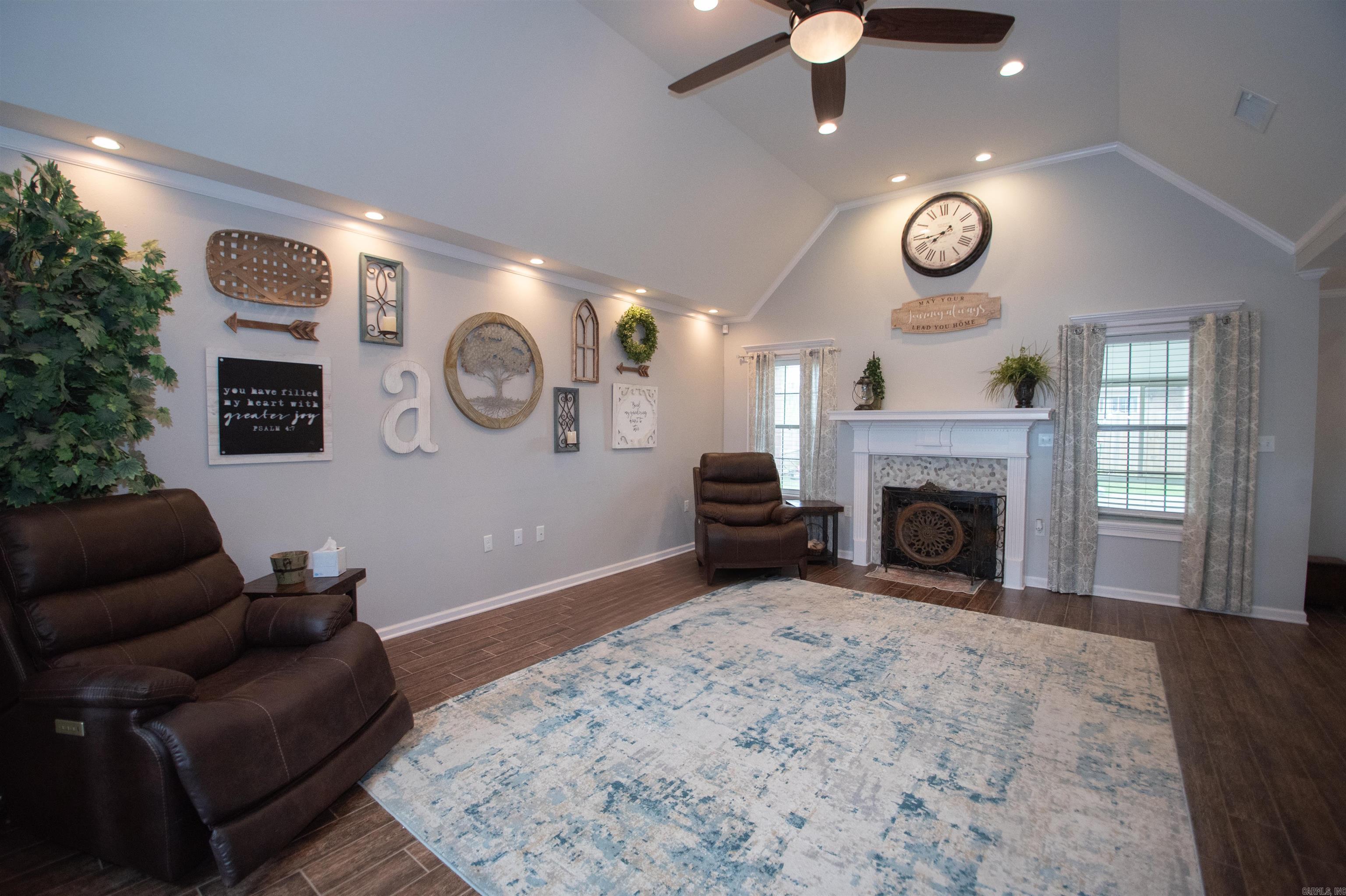 BELVEDERE - Residential