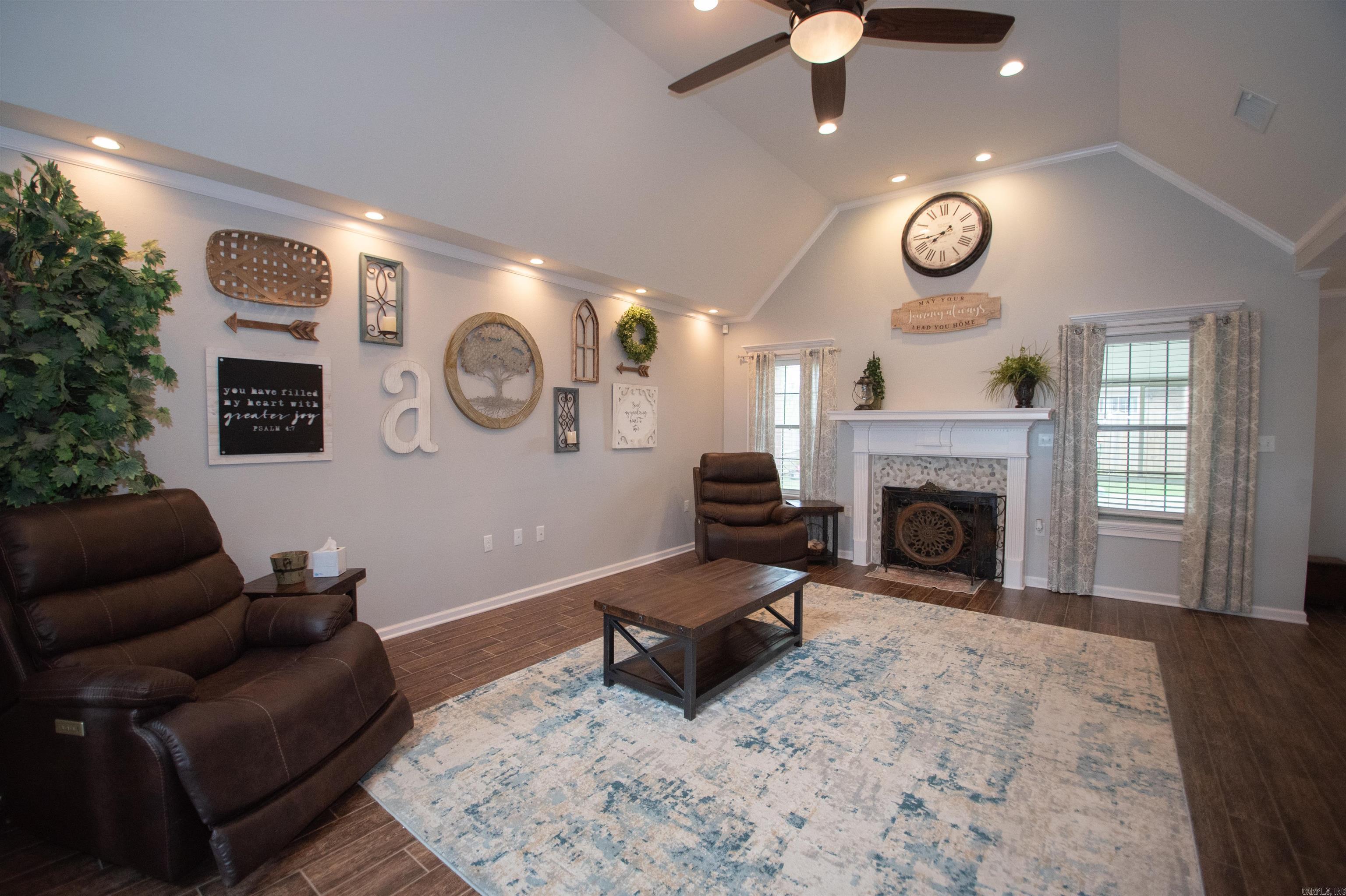 BELVEDERE - Residential