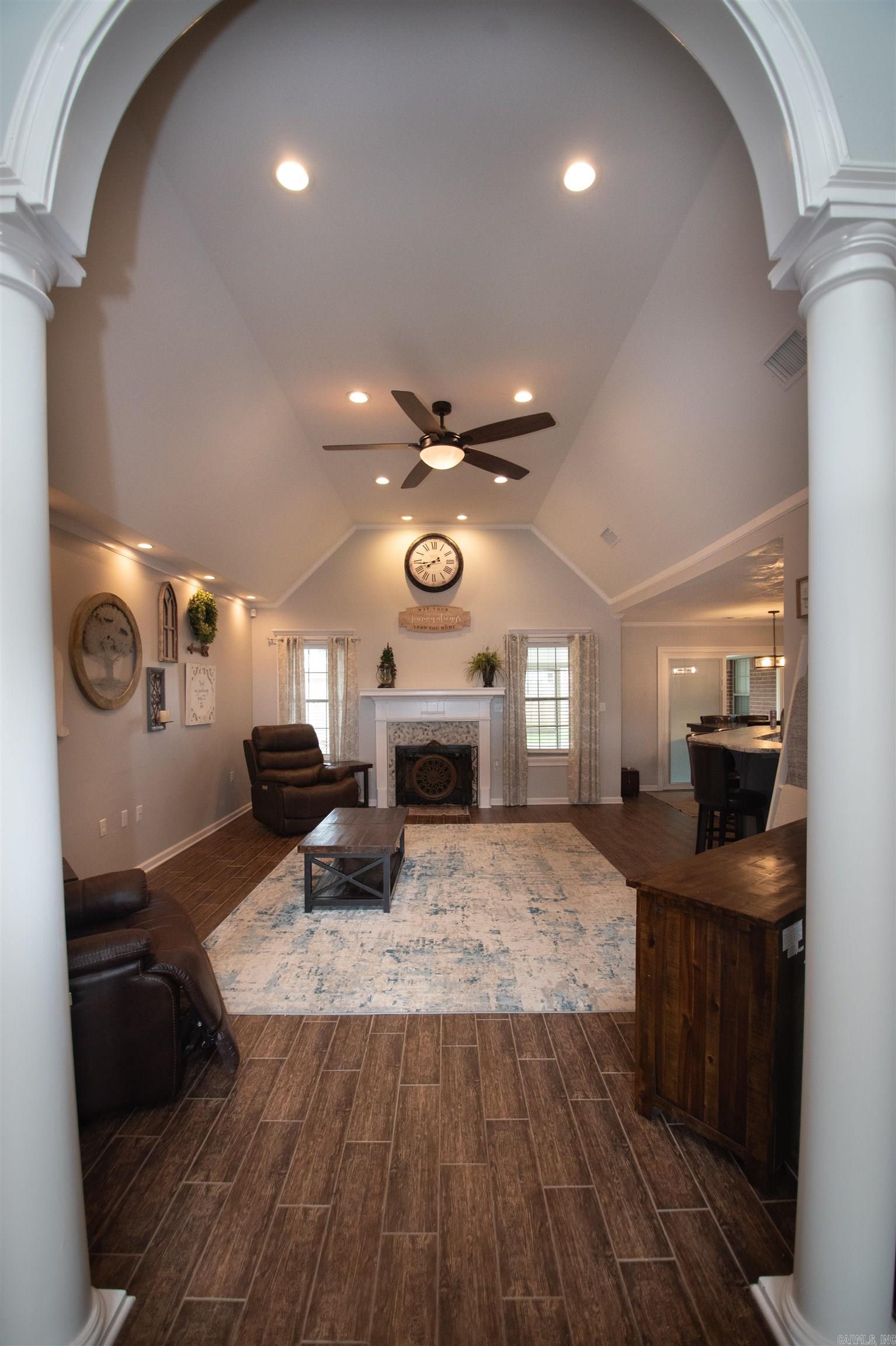 BELVEDERE - Residential