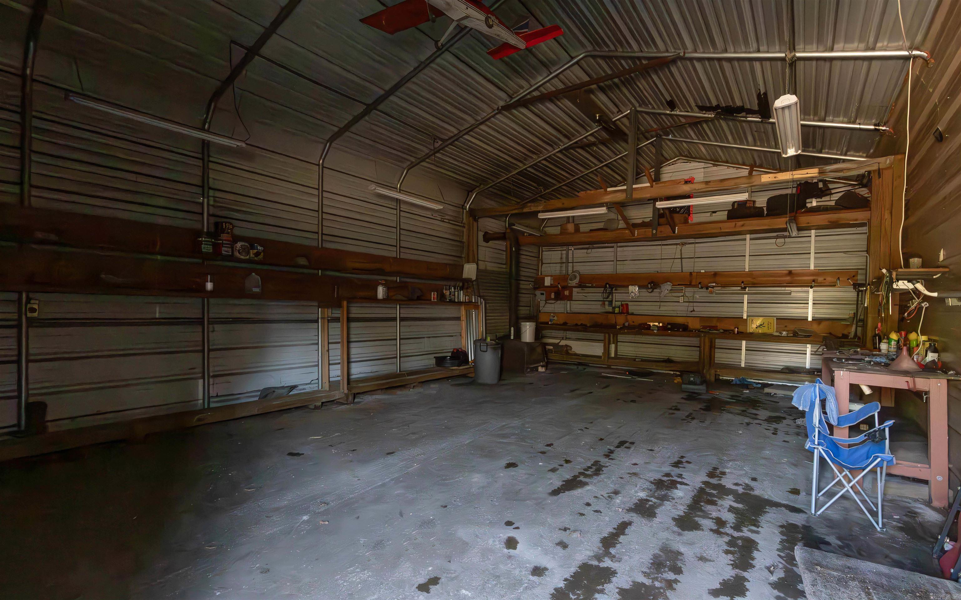 Metes & Bounds - Land