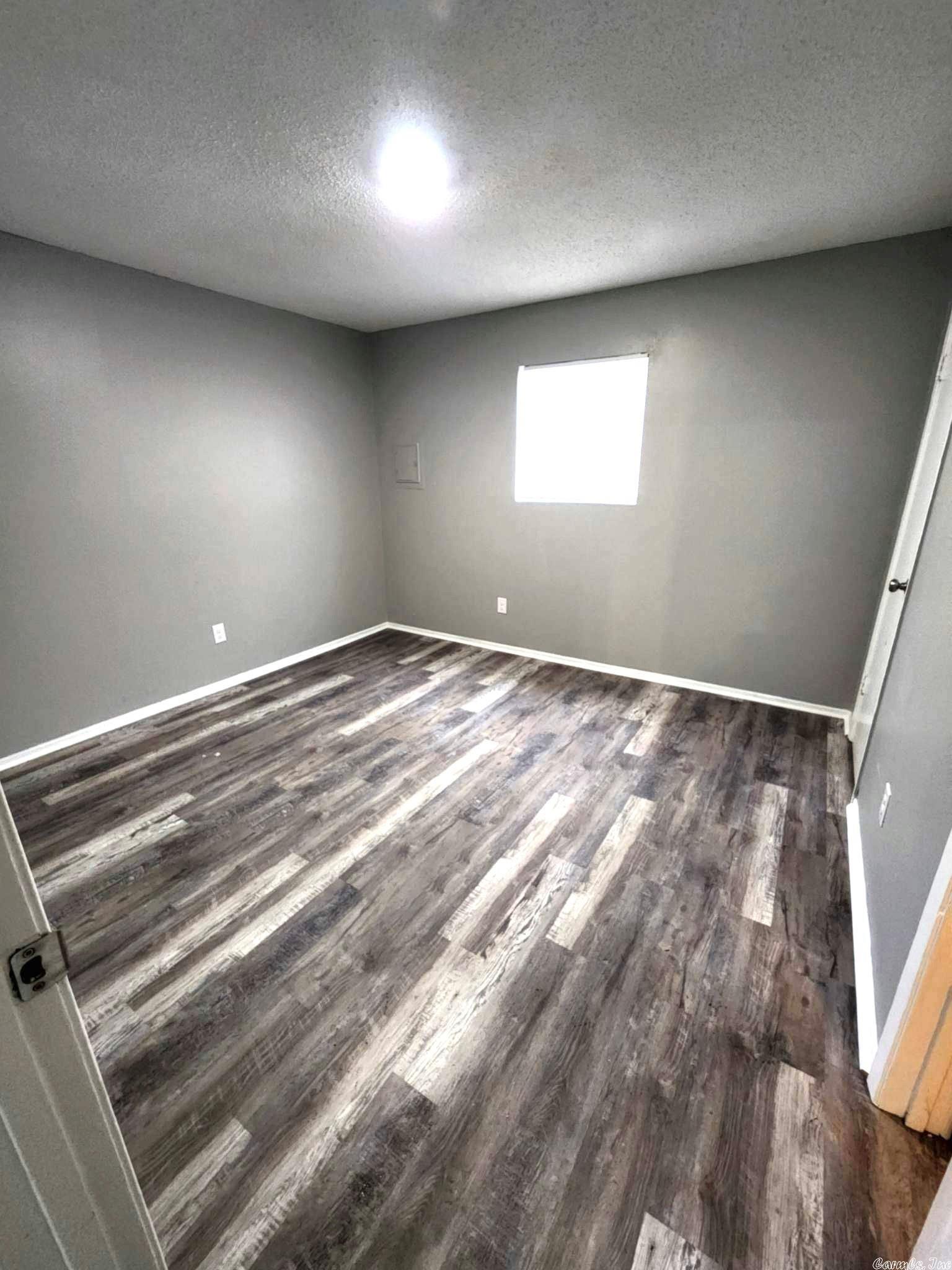 Austin & Taylor - Residential Lease