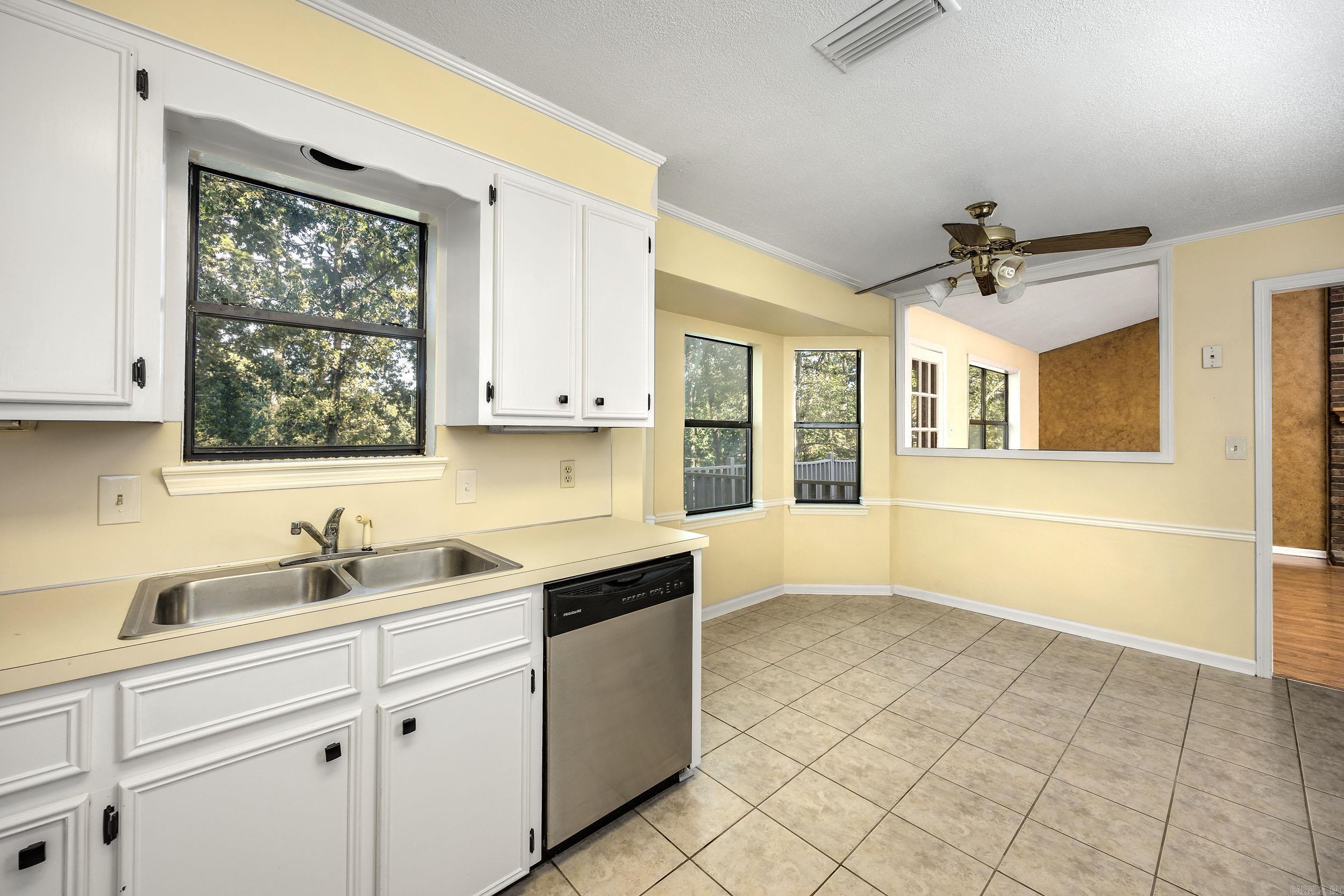 Marlowe Manor - Residential