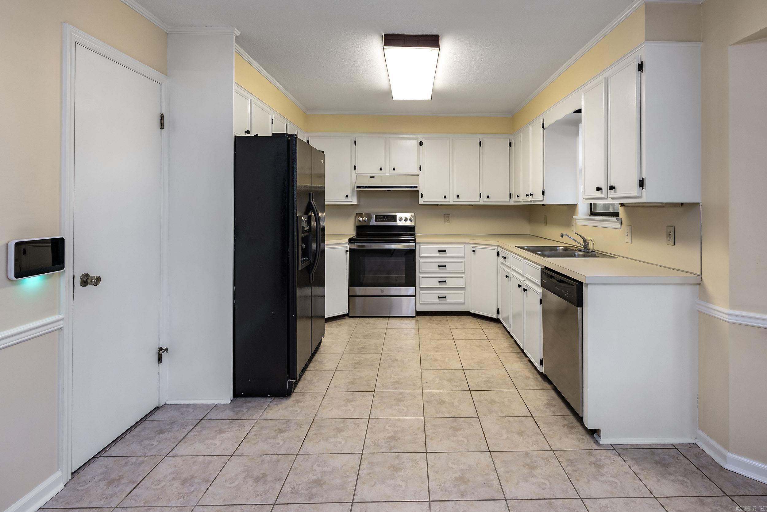 Marlowe Manor - Residential