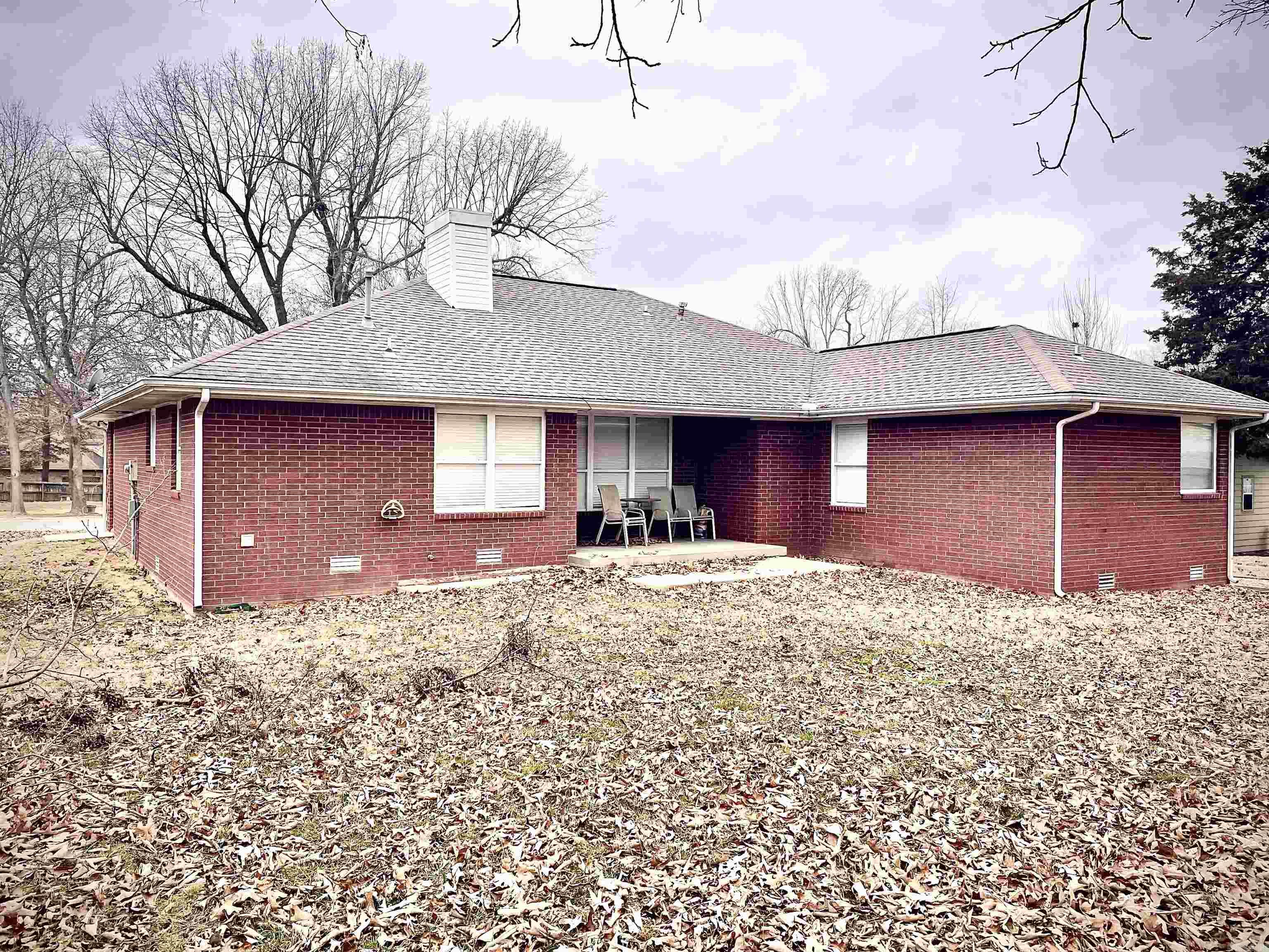 Delwood Manor 1st - Residential