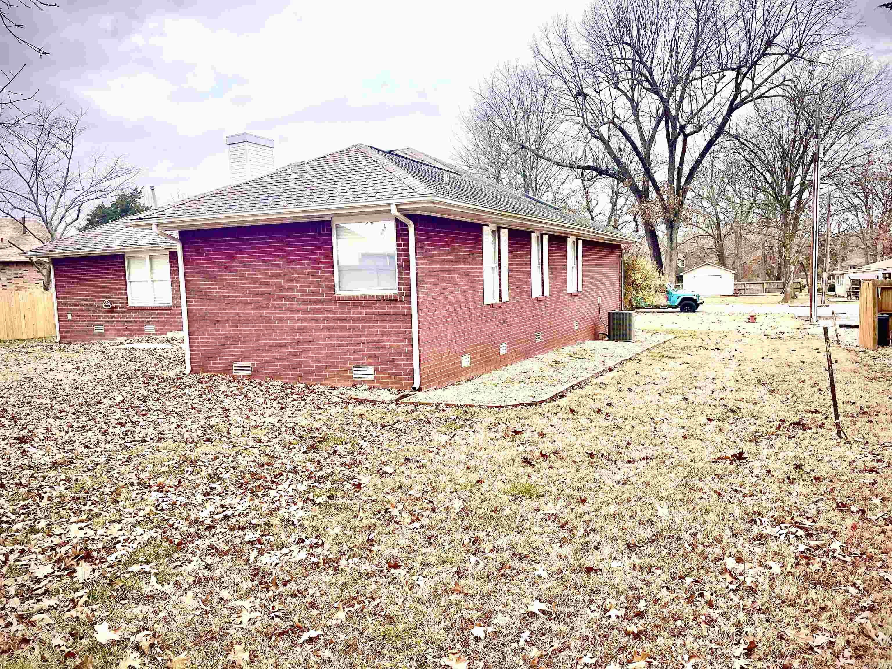 Delwood Manor 1st - Residential