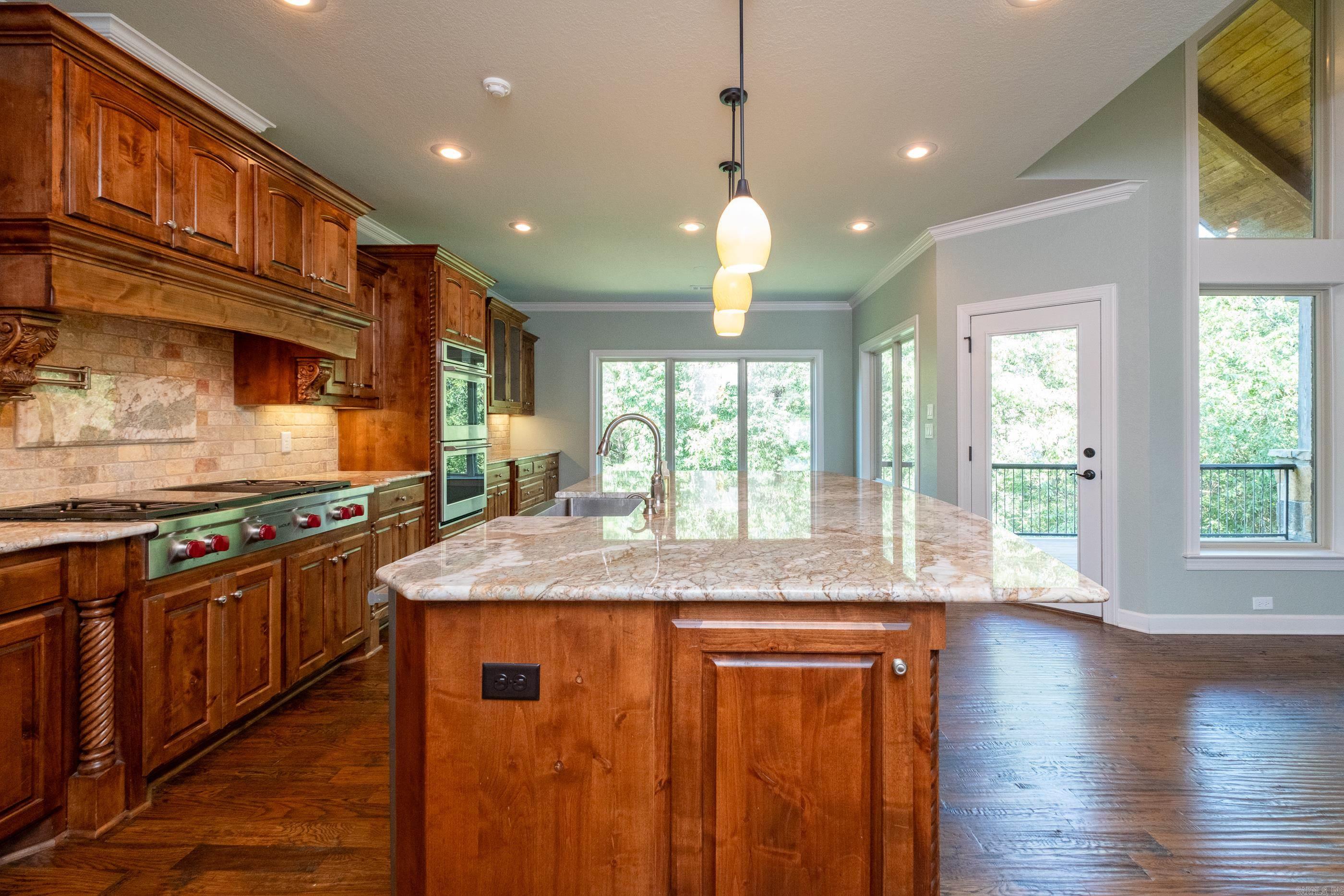 WOODLANDS EDGE - Residential