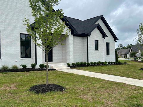 Photo of 2 Fletcher Ridge Circle, Little Rock, AR 72223 (MLS # 26005002)