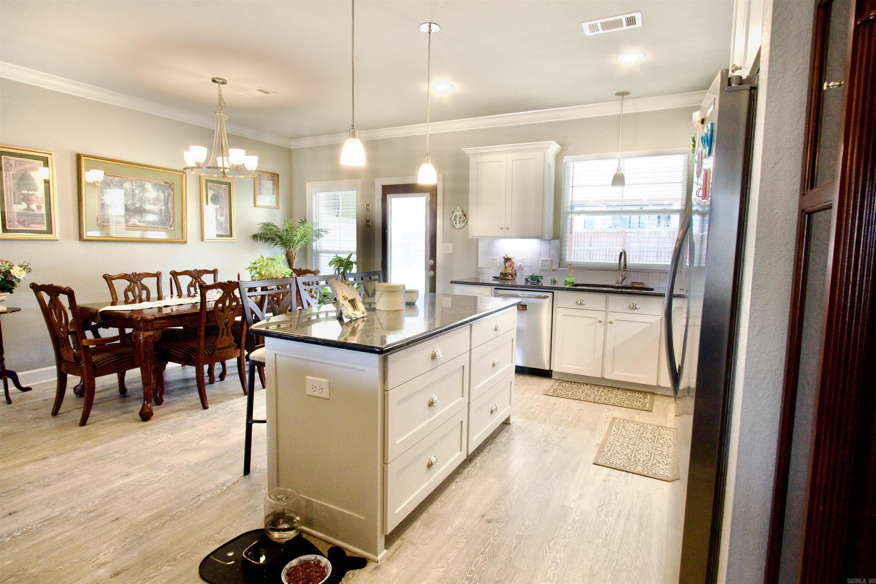 Jacob Creek - Residential