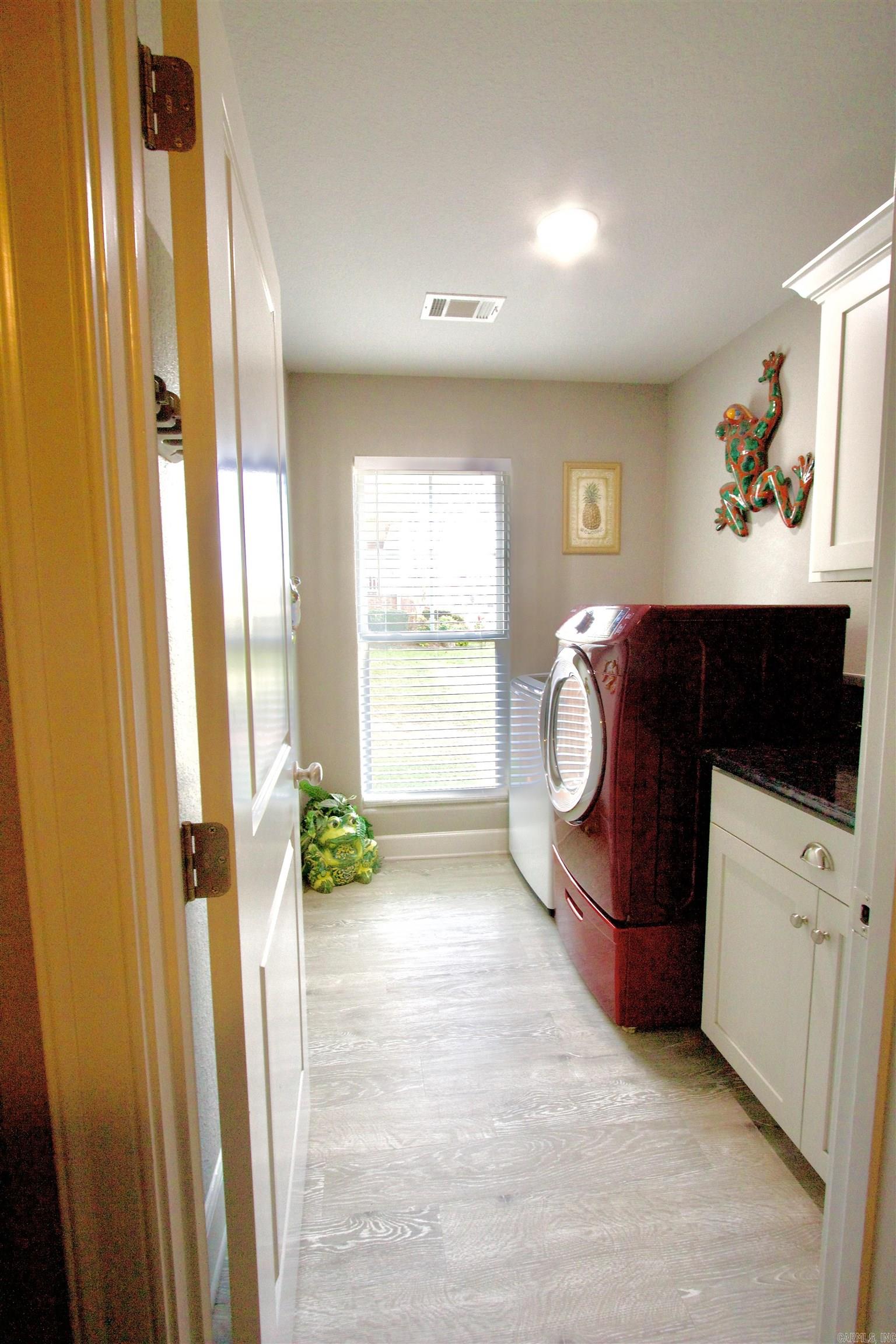 Jacob Creek - Residential