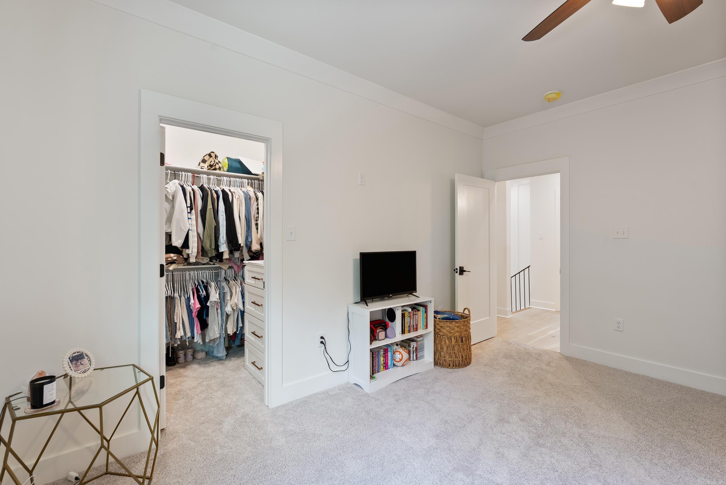 WINTERBROOK - Residential