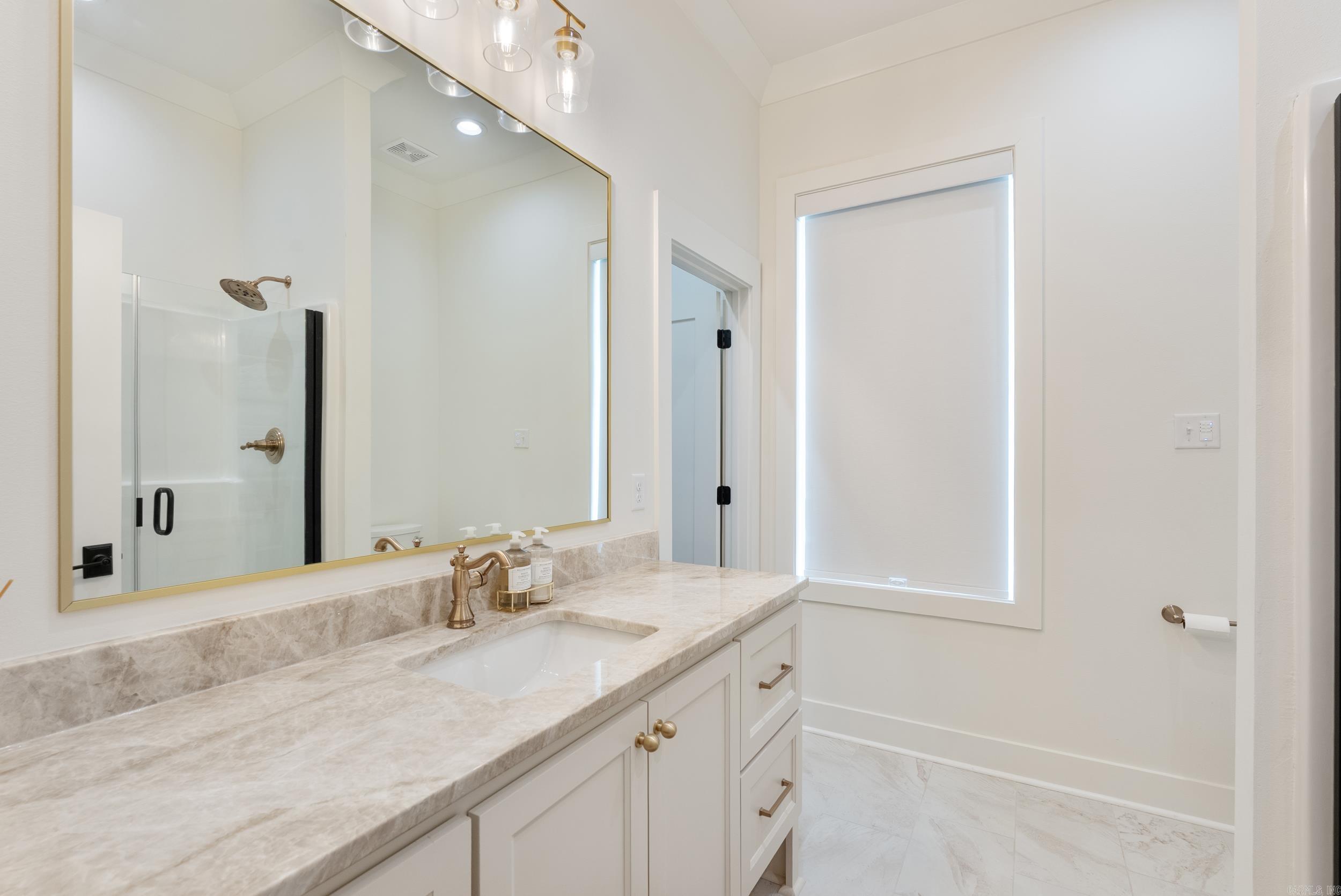 WINTERBROOK - Residential