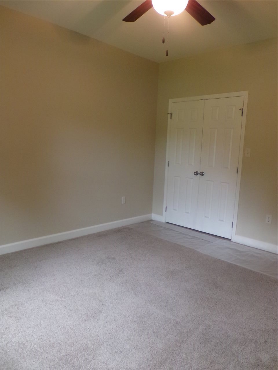 Whispering Oaks - Residential