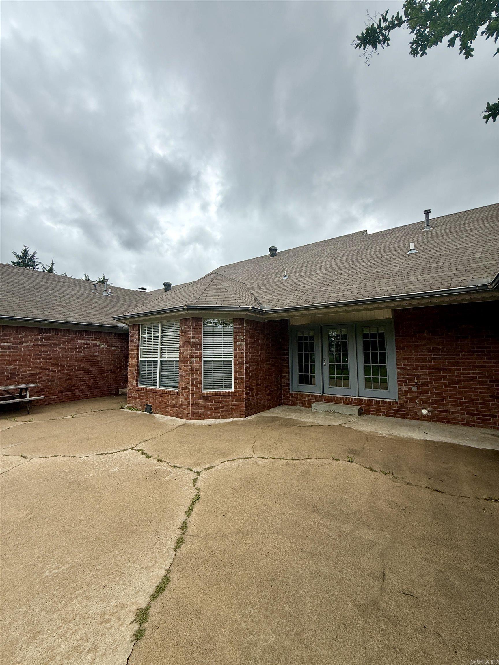 BAUGHMAN REPLAT - Residential Lease