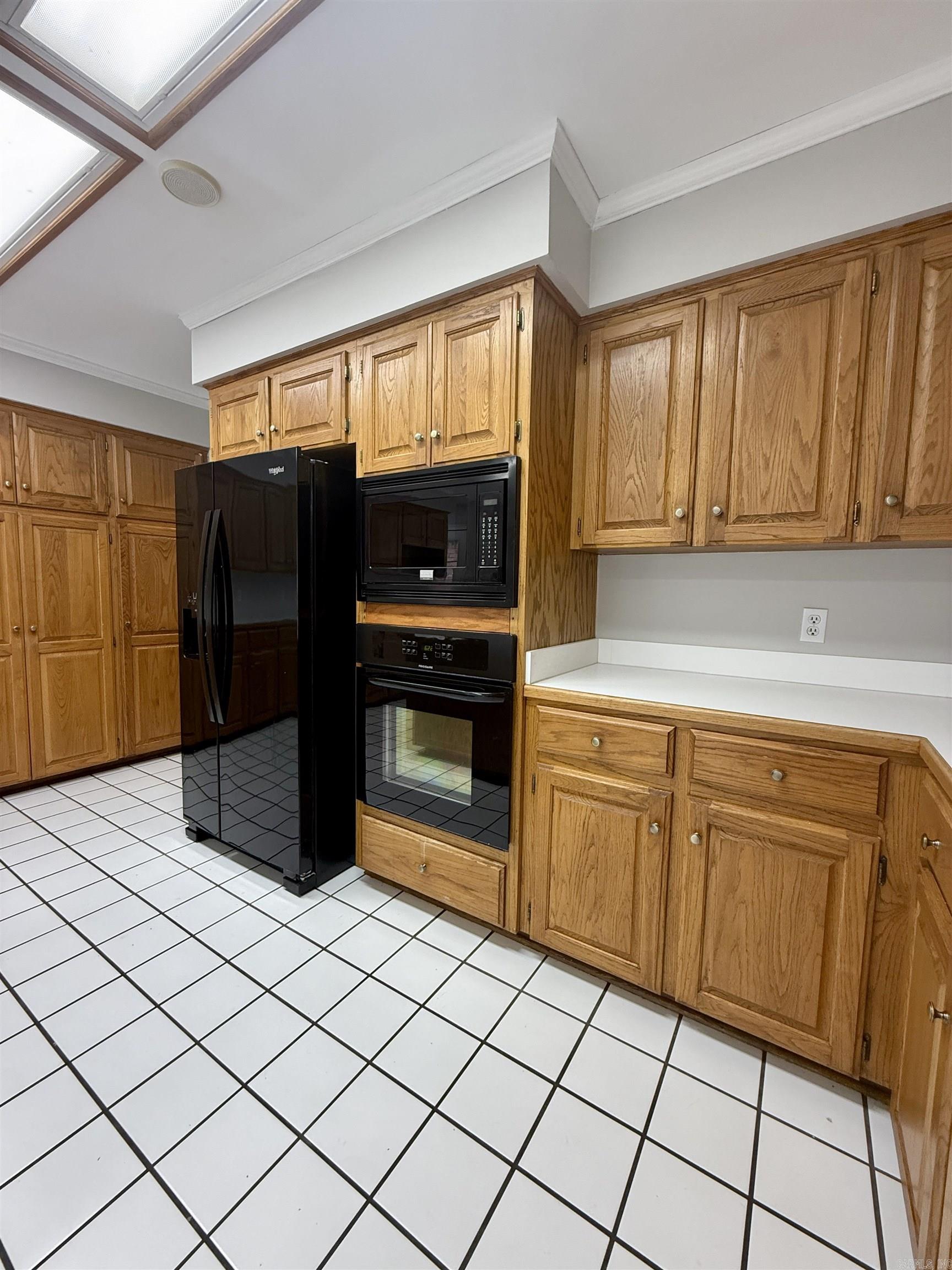 BAUGHMAN REPLAT - Residential Lease