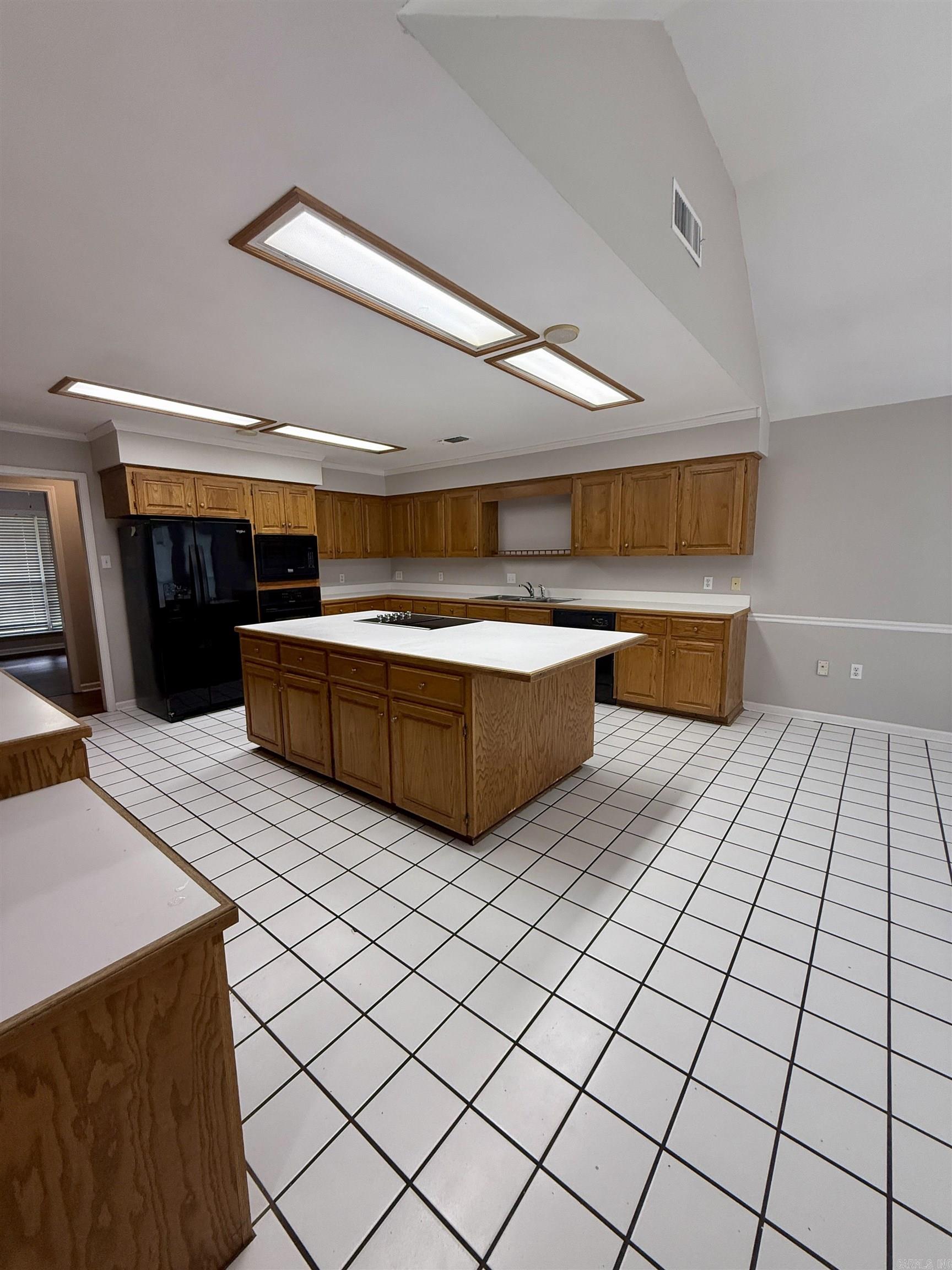 BAUGHMAN REPLAT - Residential Lease