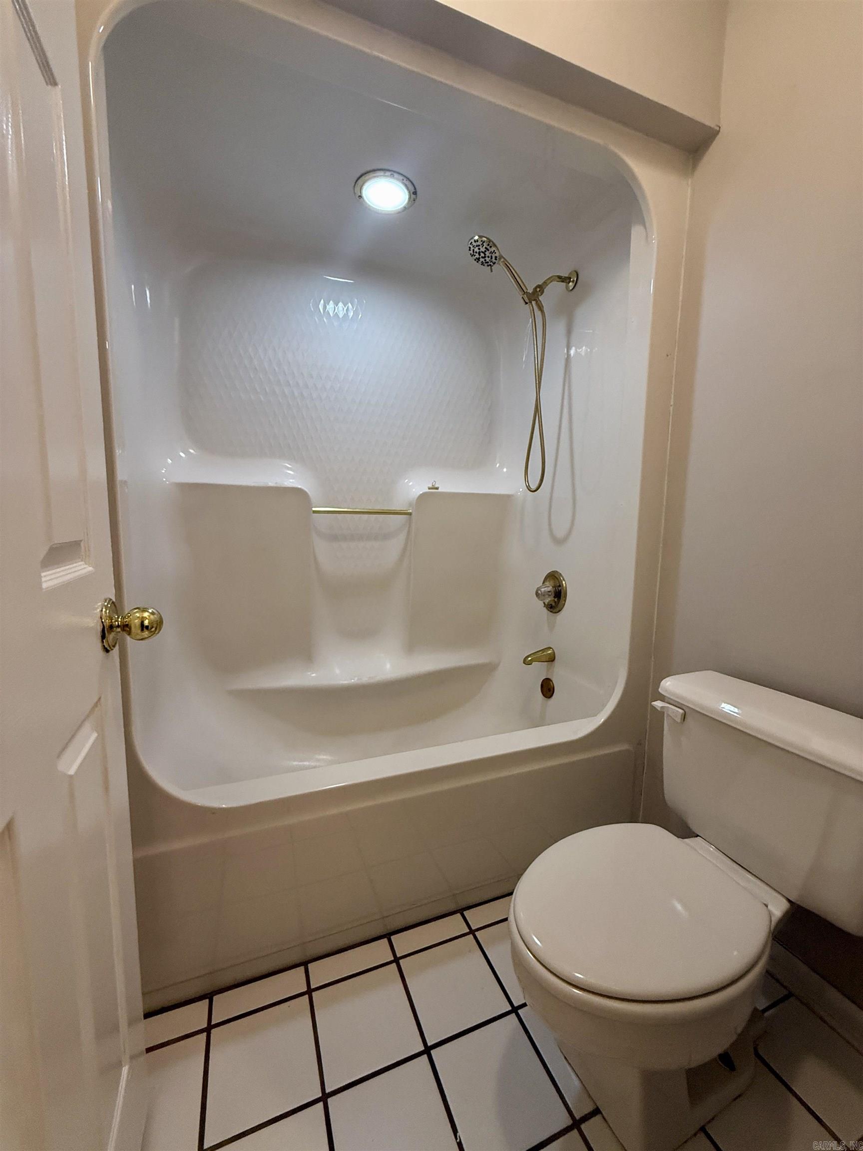BAUGHMAN REPLAT - Residential Lease