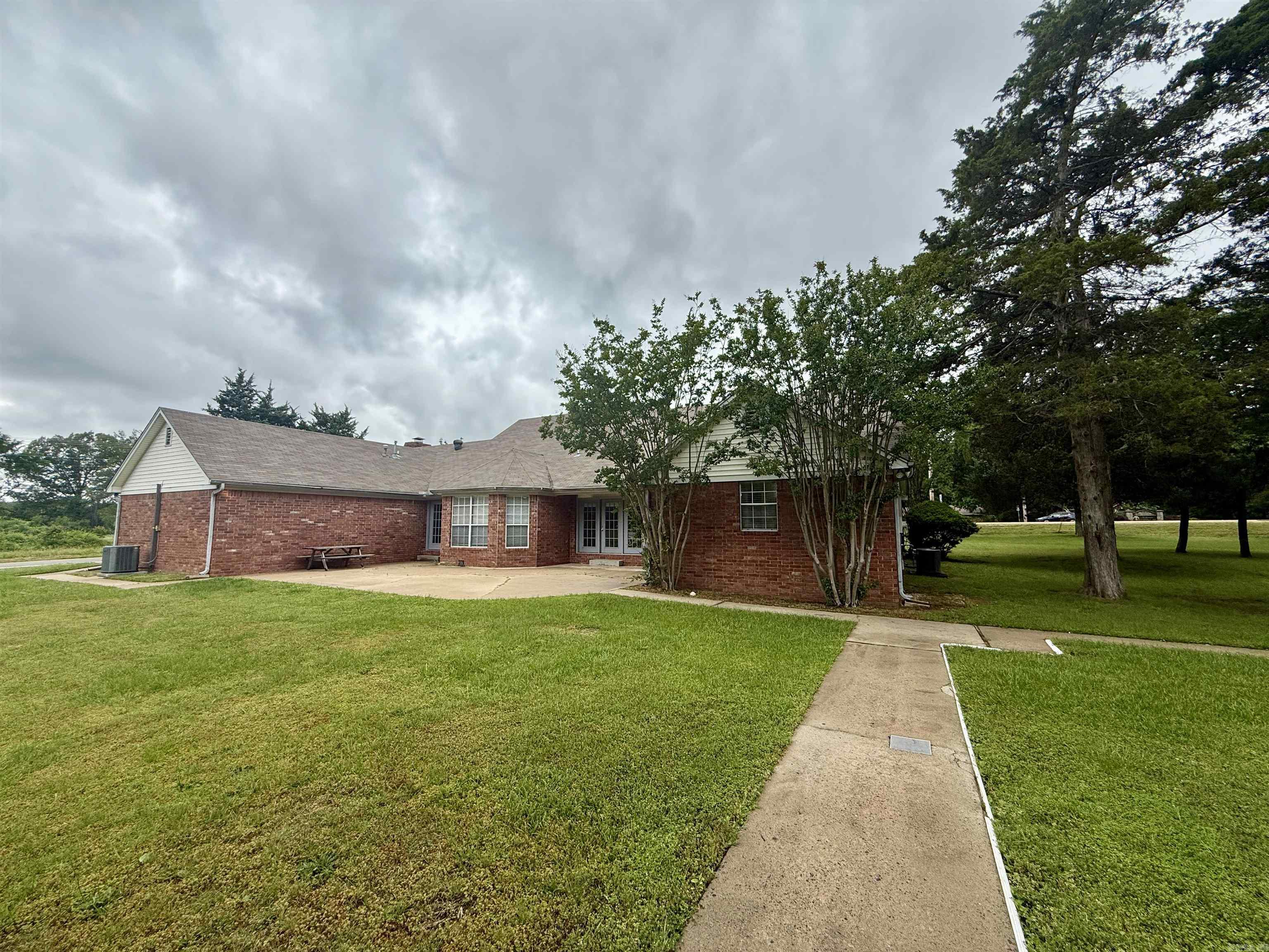 BAUGHMAN REPLAT - Residential Lease