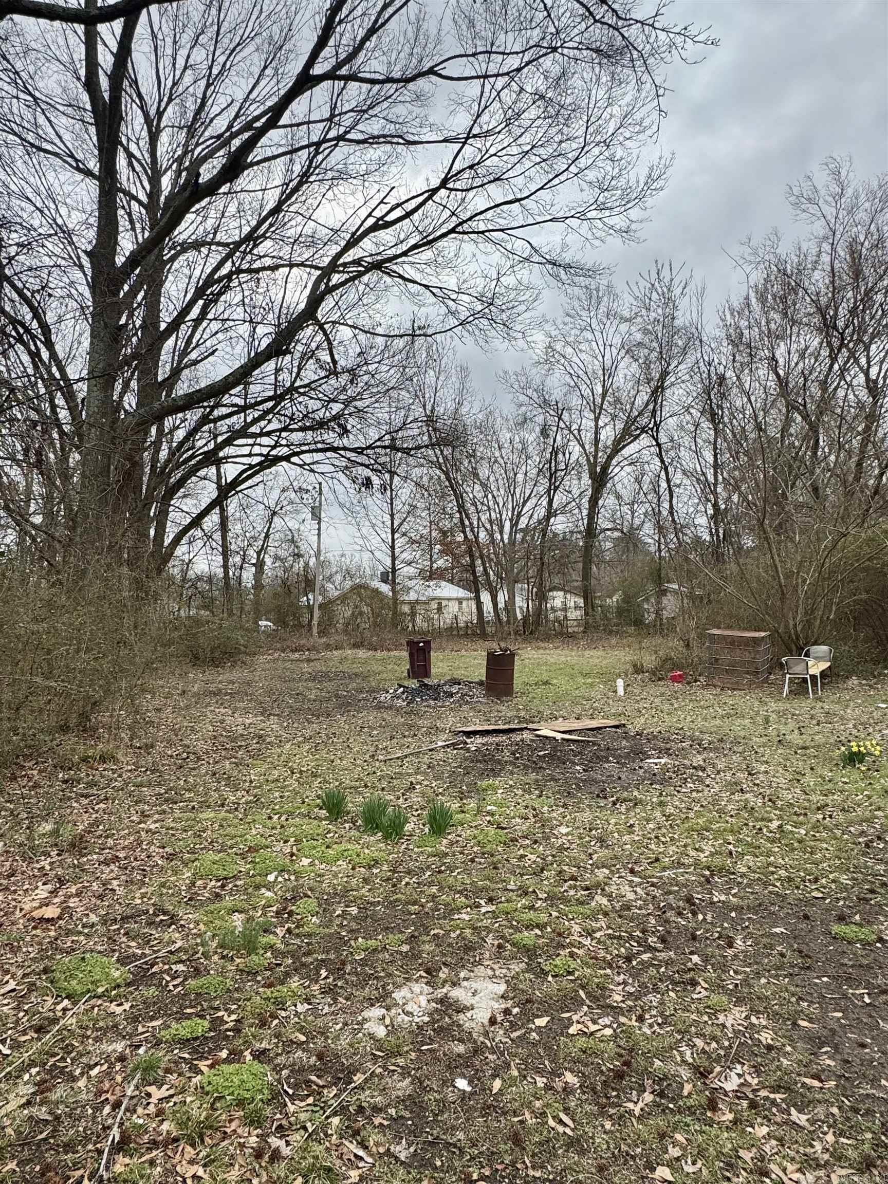 SHADY OAKS - Residential