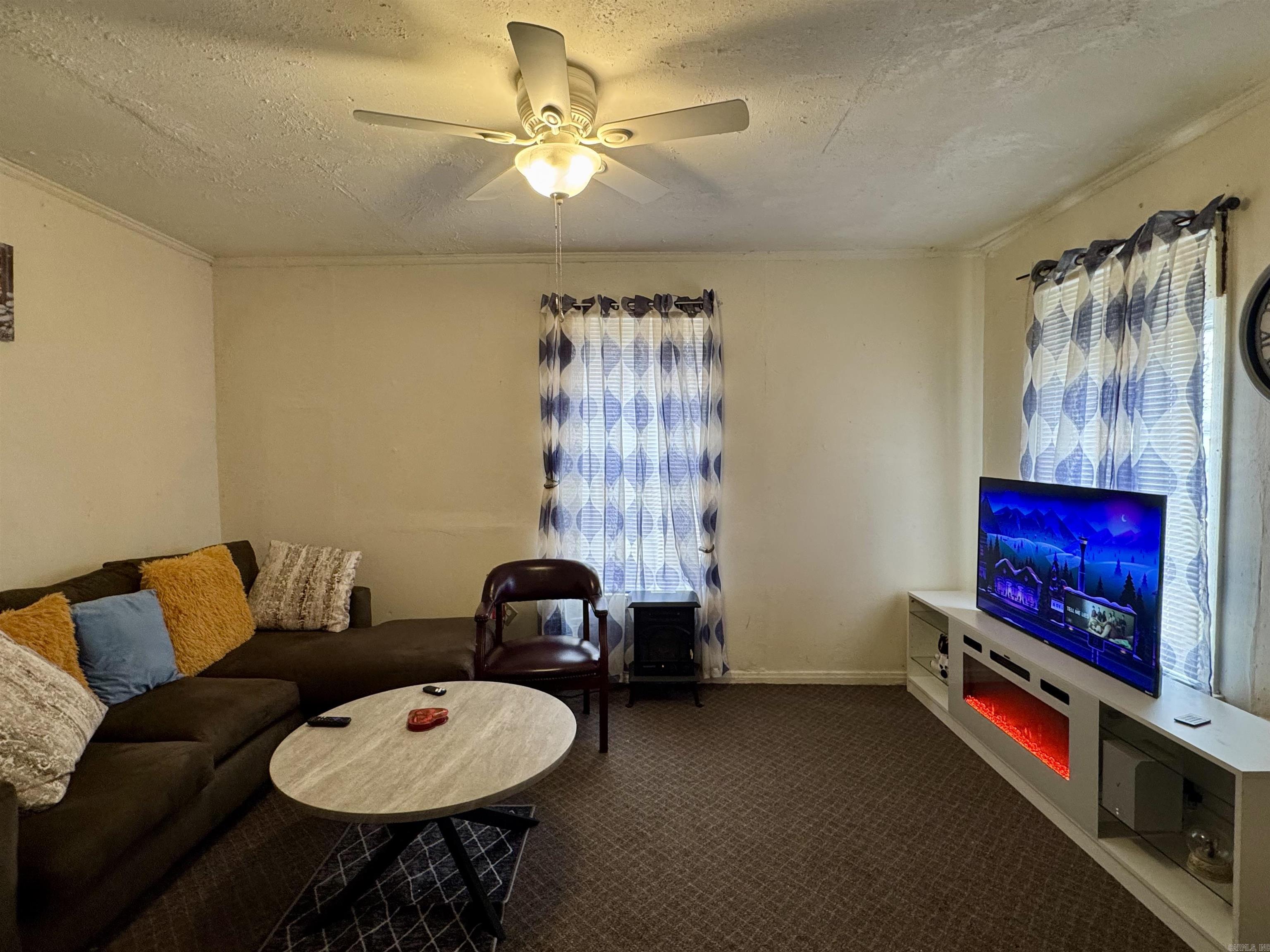 SHADY OAKS - Residential