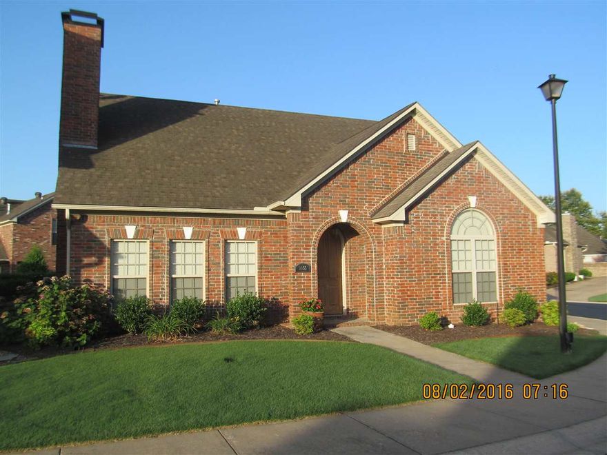 Well maintained patio home, main level master suite, wood floors in living room and kitchen, granite kitchen countertops, all kitchen appliances, walk-in shower in master bath, upstairs offers 2 bedrooms with a Jack N Jill bath, rear entry 2 car garage, POA maintains lawn care. ***Owner will consider a 6 month lease for $1,500 per month.***