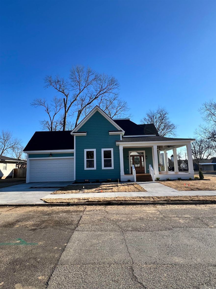Situated on a beautiful lot within walking distance of both downtown and Harding University, this charming home has undergone an extensive renovation! Featuring beautiful front and back porches, 12 foot ceilings, custom cabinetry, quartz countertops, new windows, roof, plumbing, electric, HVAC, foam insulation, new double garage, sod, fenced backyard & so much more! Primary bath has his & her vanities and both a shower and freestanding tub.