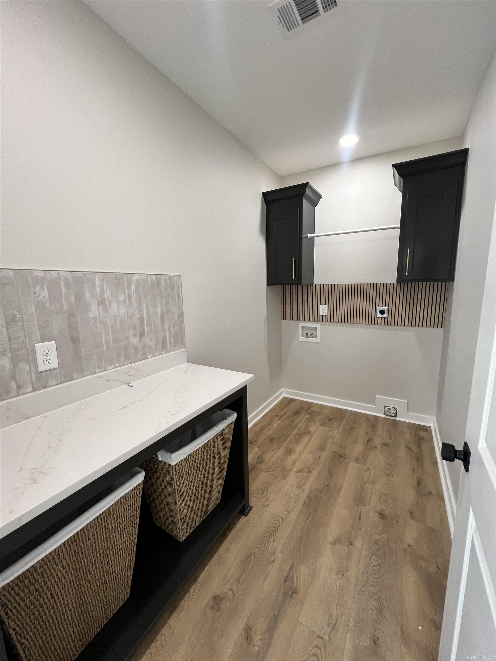 SEARCY ORIGINAL - Residential