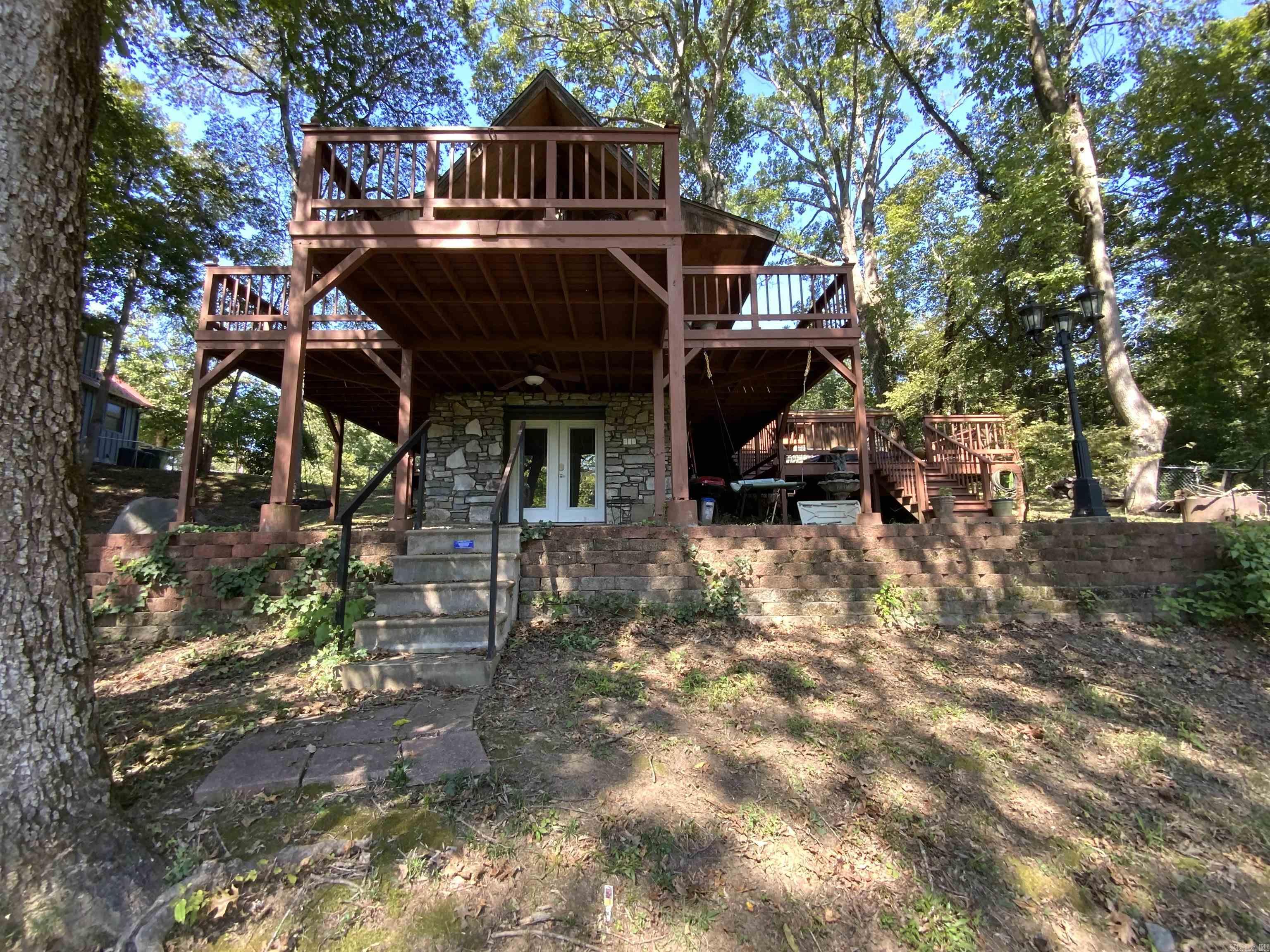 HIDDEN VALLEY - Residential