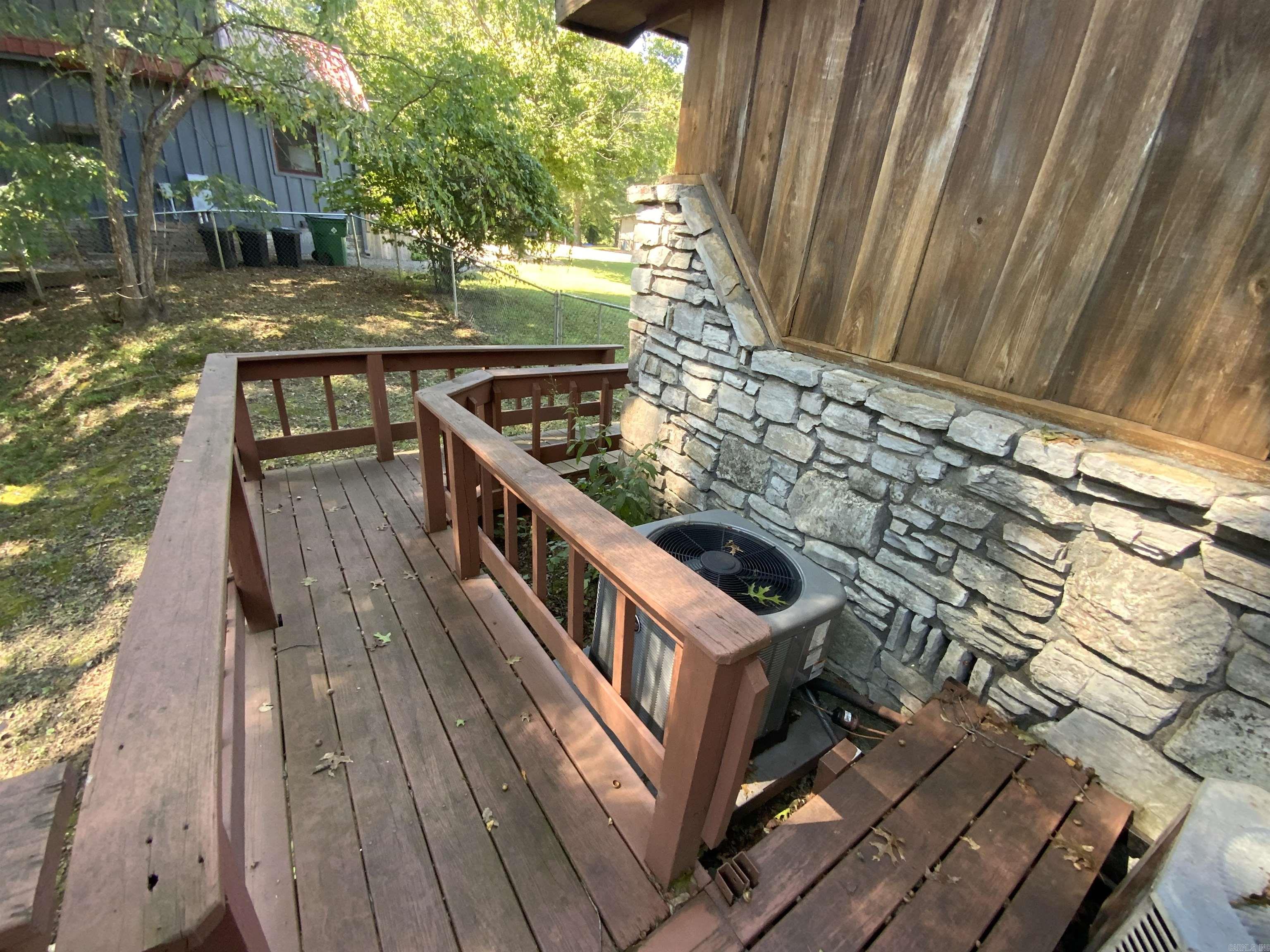 HIDDEN VALLEY - Residential