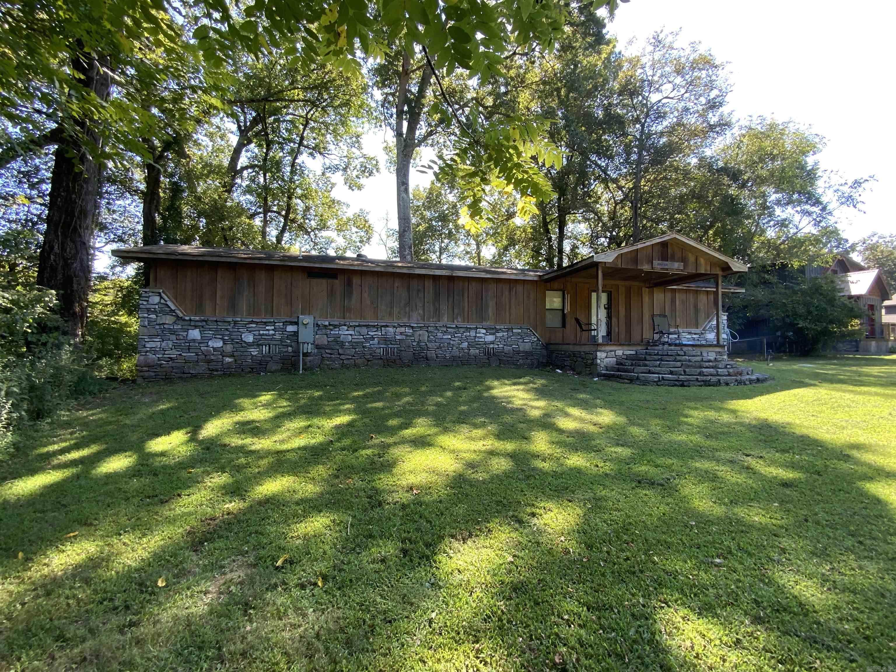 HIDDEN VALLEY - Residential