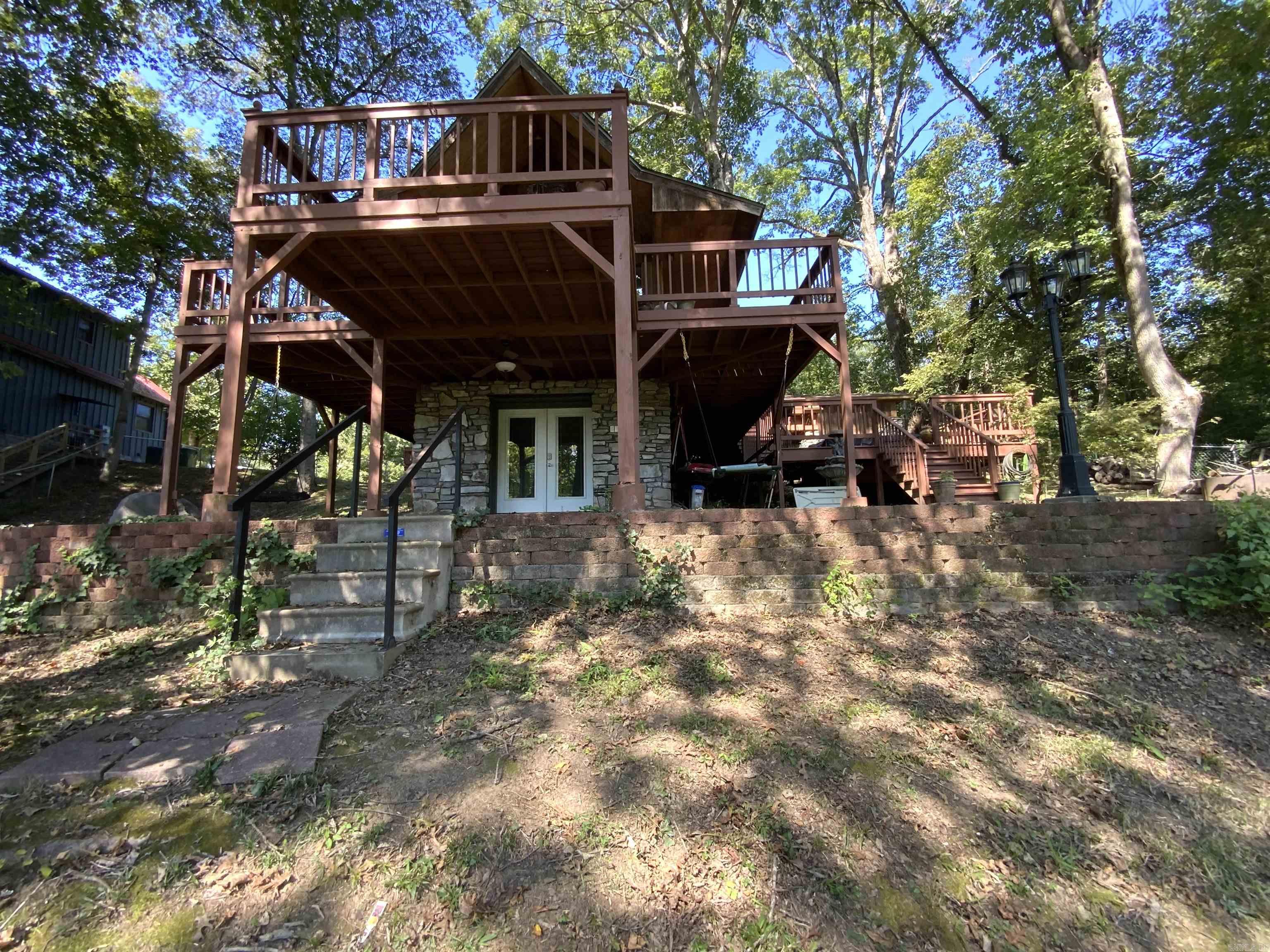 HIDDEN VALLEY - Residential