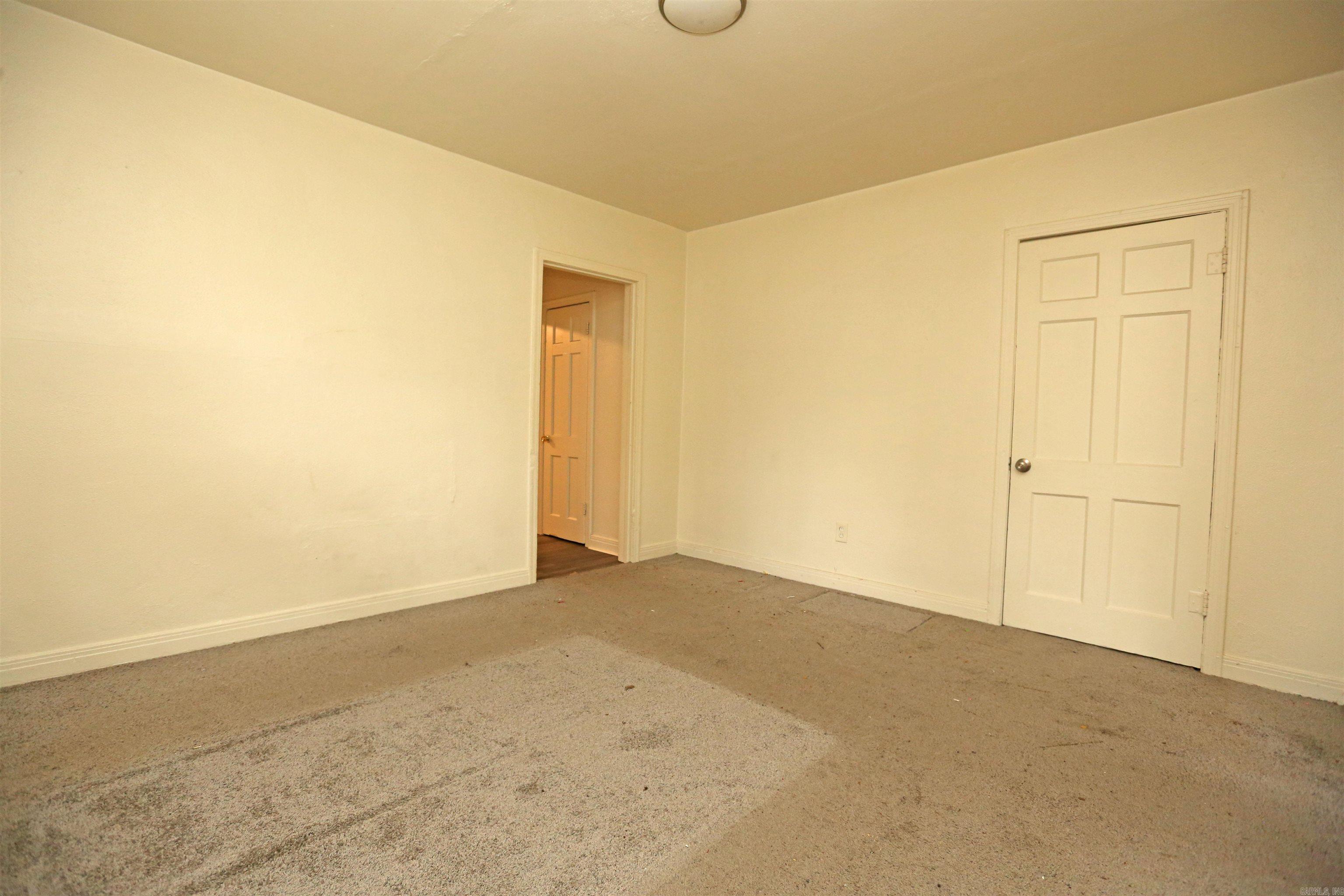 Metes & Bounds - Residential Income