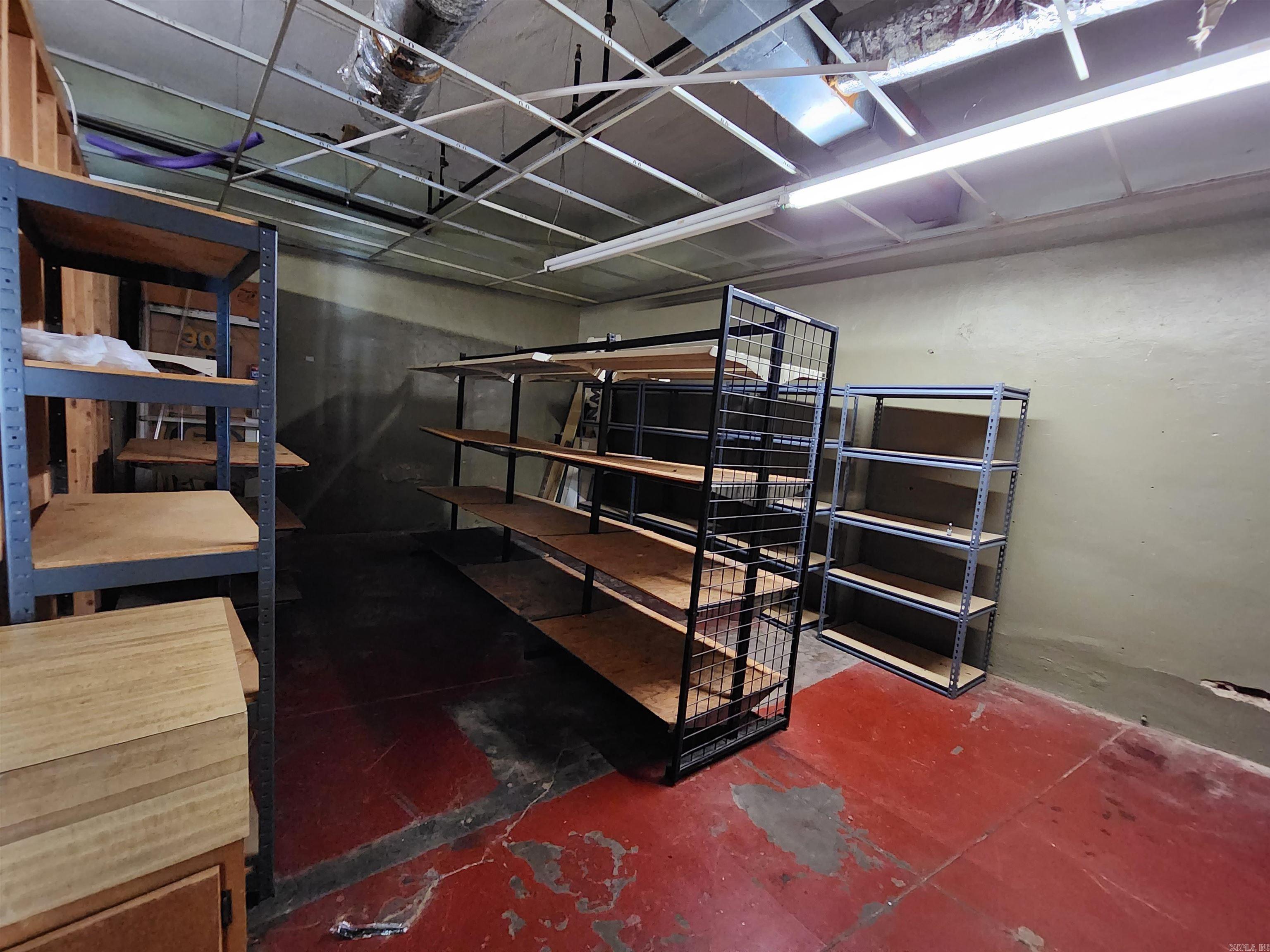 Hs Land & Imp - Commercial Sale